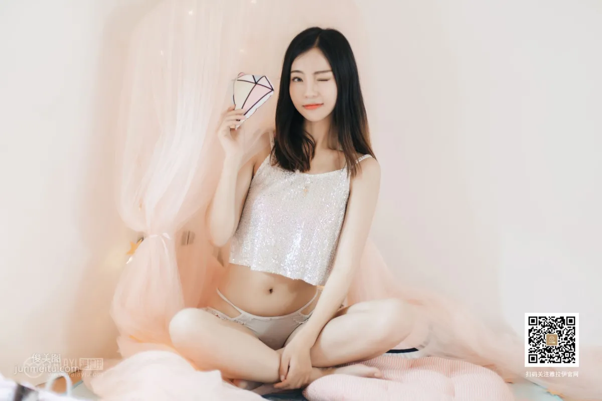 [YALAYI雅拉伊] 2019.08.19 Vol.374 心動的信号 高若童 3