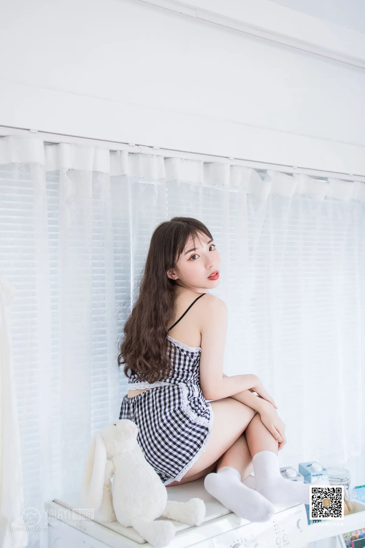[YALAYI] 2019.08.14 No.369 A Pair of White Socks A Cheng photo 23