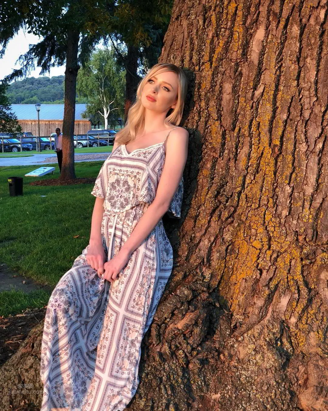 Get In The Car! Blonde Busty Girl Kristen Lanae Unlocks IG photo 14