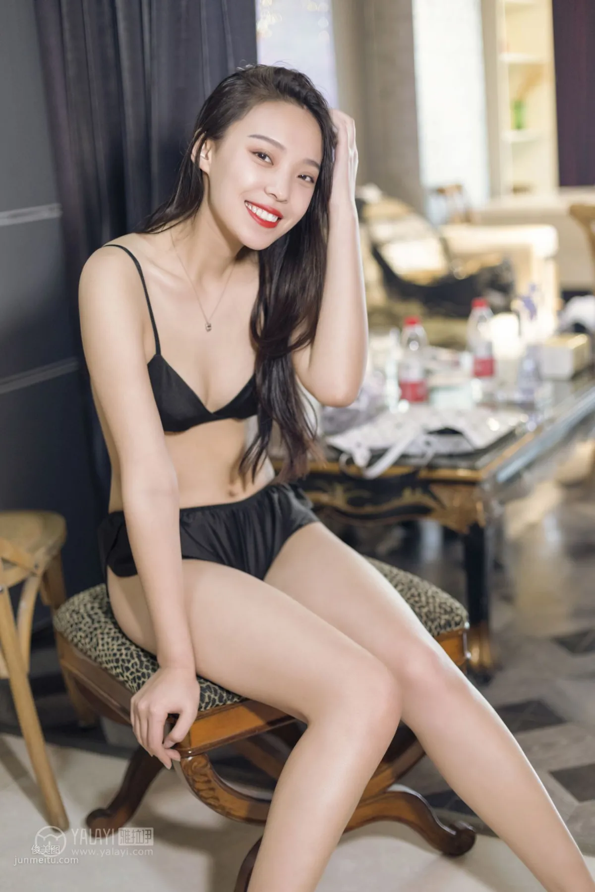 [YALAYI] 2019.05.19 No.282 Eyes and Red Lips, Chu Wei photo 17