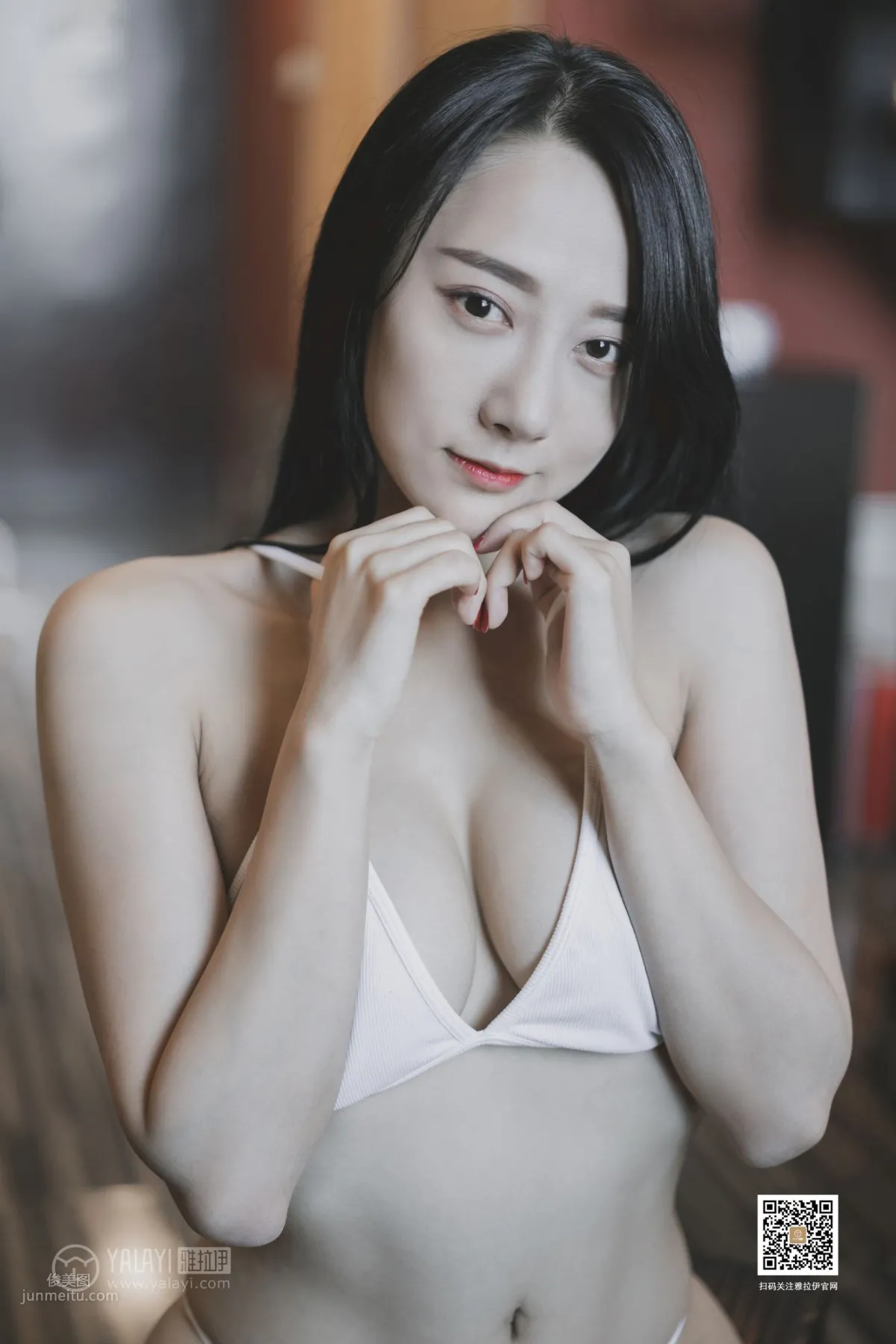 [YALAYI雅拉伊] 2019.08.08 Vol.363 女白領的私房照 何嘉穎 34