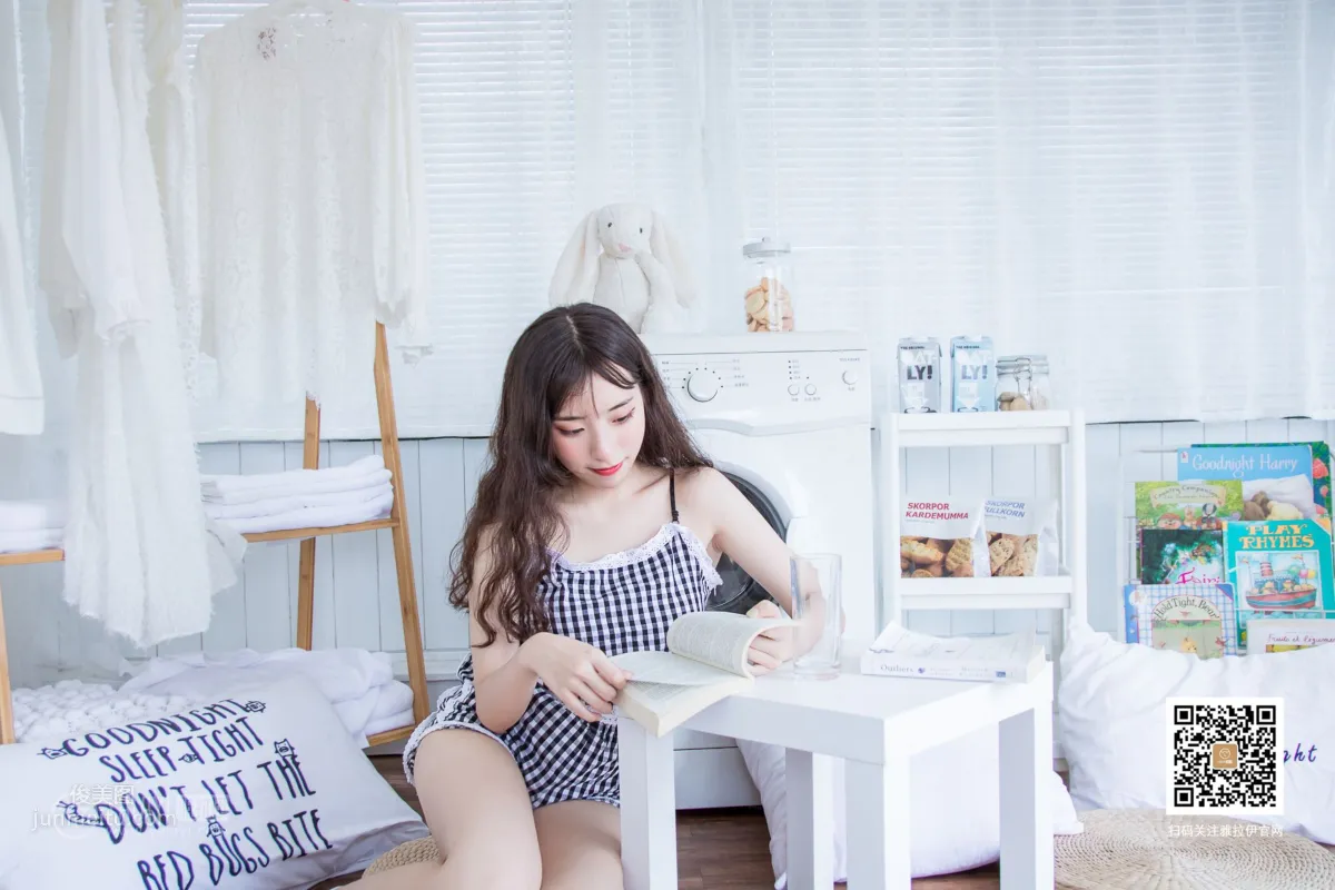 [YALAYI] 2019.08.14 No.369 A Pair of White Socks A Cheng photo 2