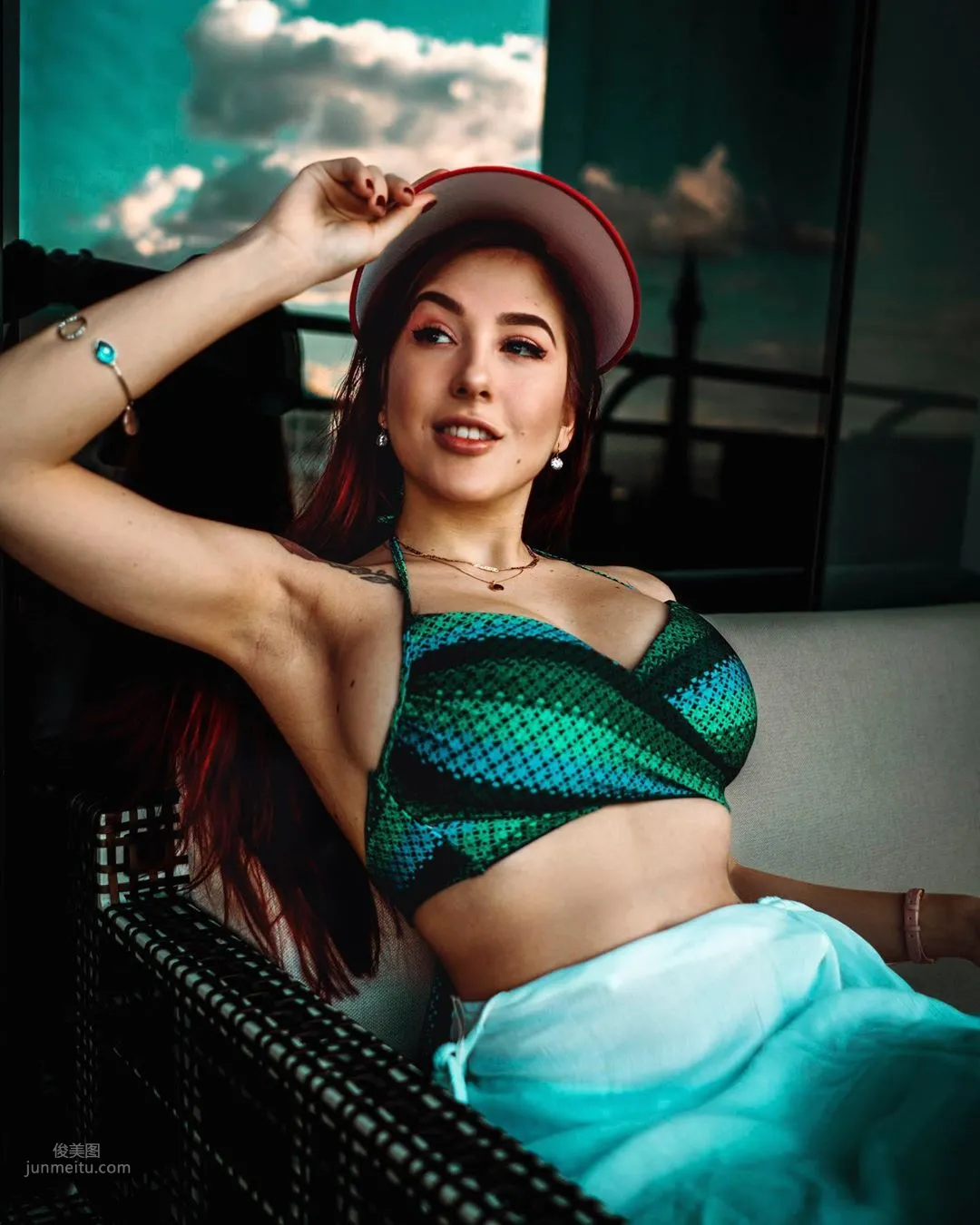 Diana Zambrozuski- 鄰家系正妹「天使笑顔」甜入心坎 23