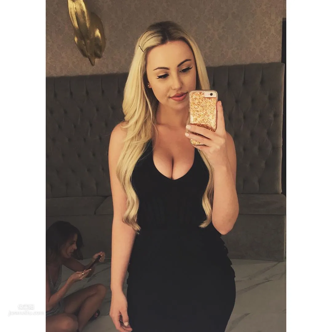 Kayla Wilde- 传道者的女儿_3