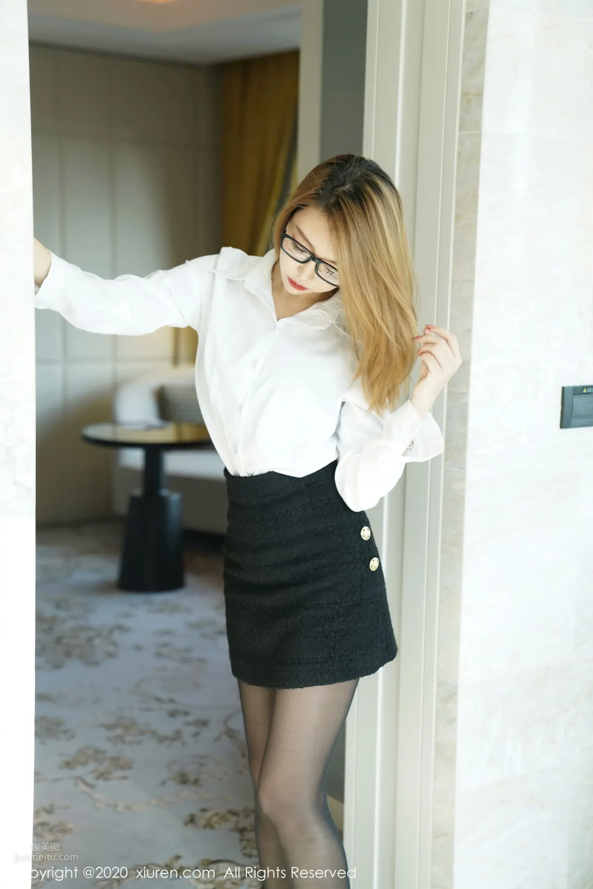 [XiuRen] 2020.10.26 No.2695 馮木木LRIS 7