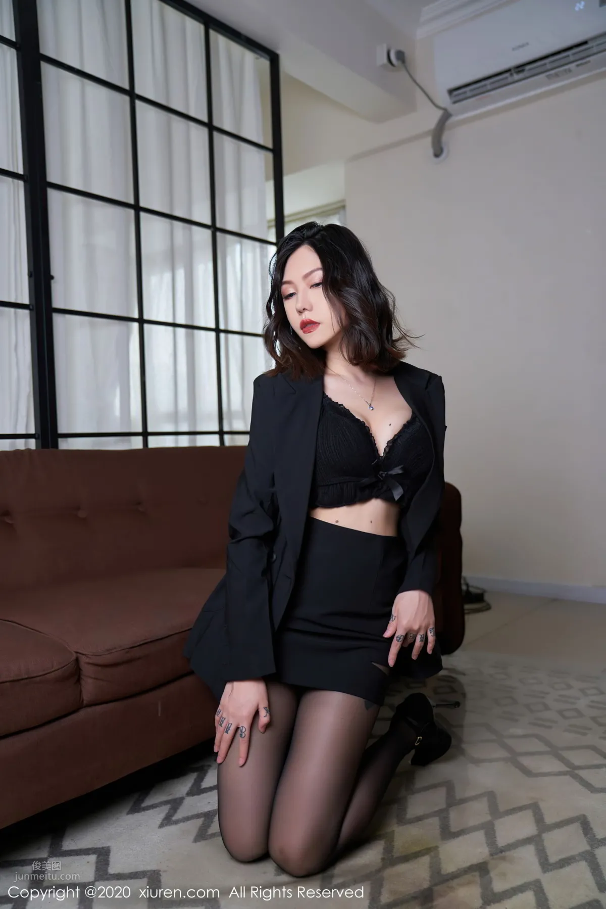 [XiuRen] 2020.10.29 No.2711 舌尖上的菊花Ace 17