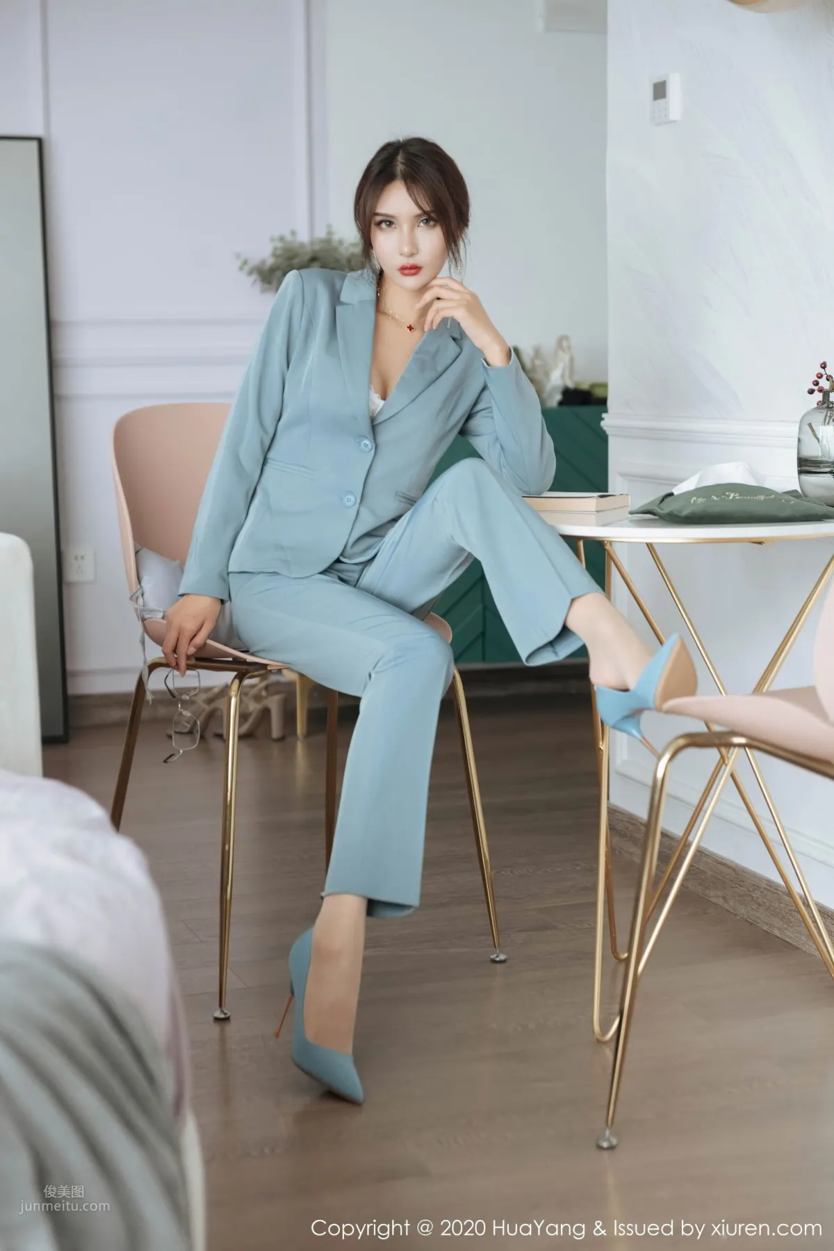 [HuaYang] 2020.09.22 VOL.295 Emily顧奈奈 23