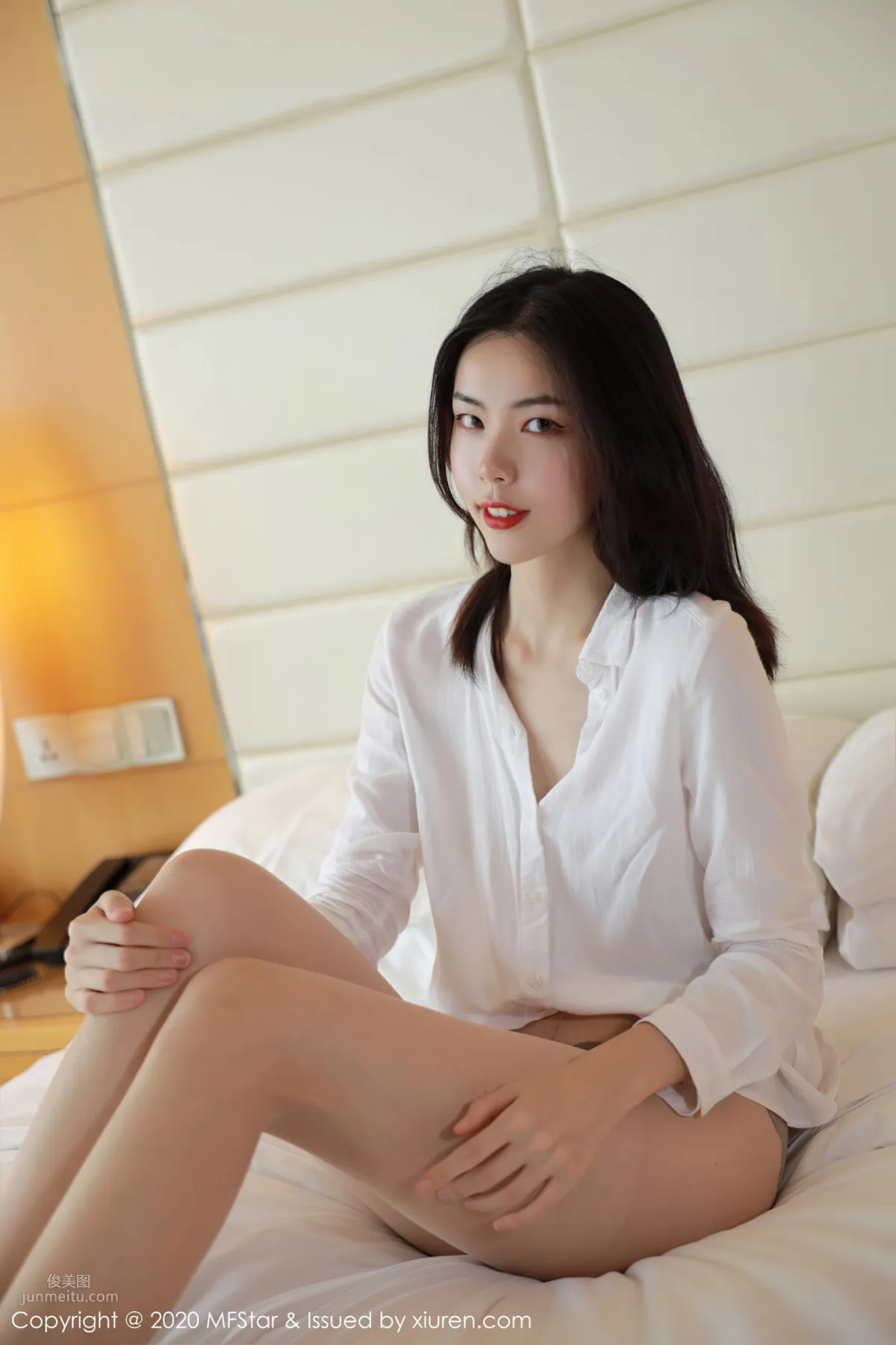[MFStar] 2020.10.26 VOL.406 歐陽美萱MX 42