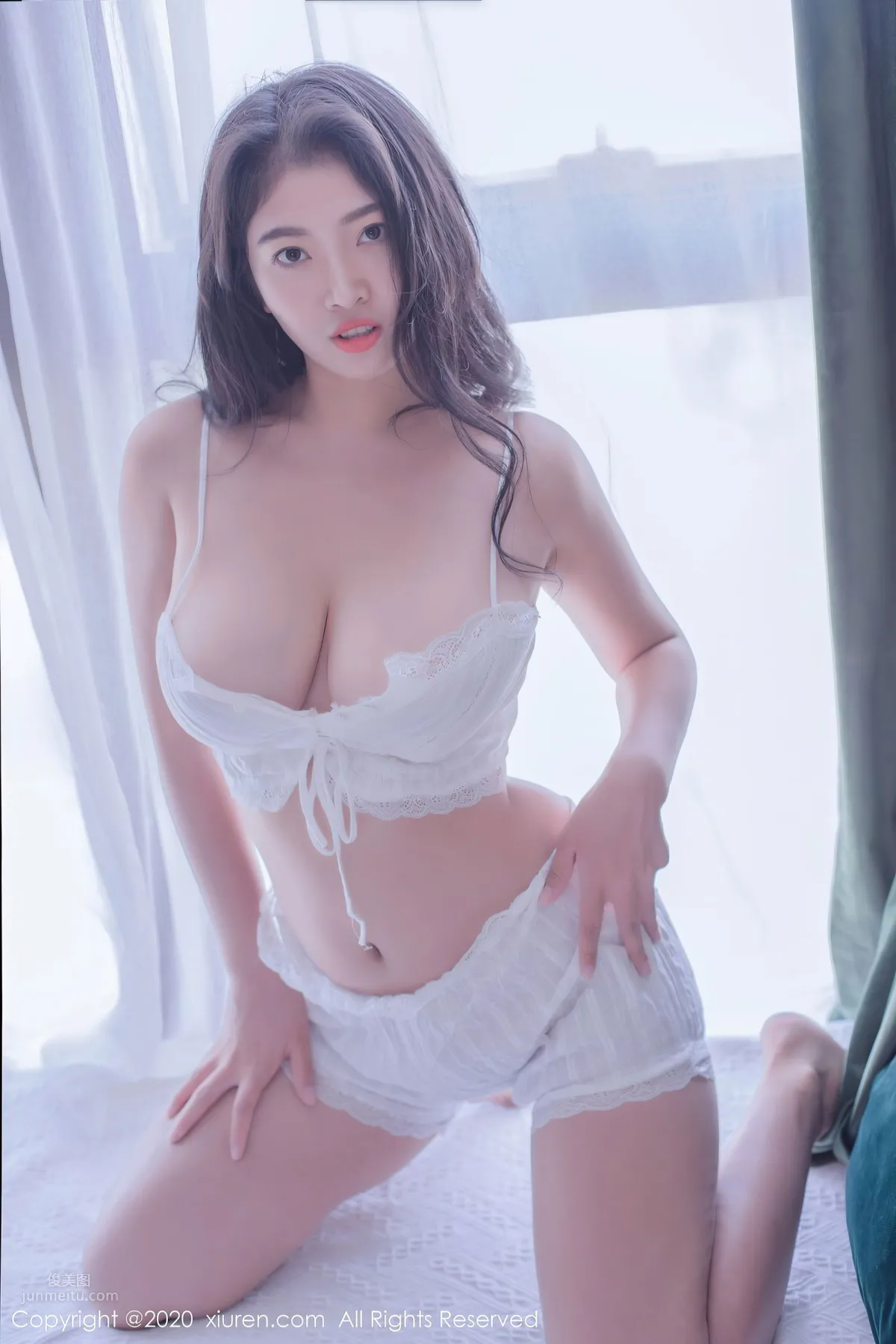[XiuRen] 2020.11.25 No.2821 舞媚歆_0