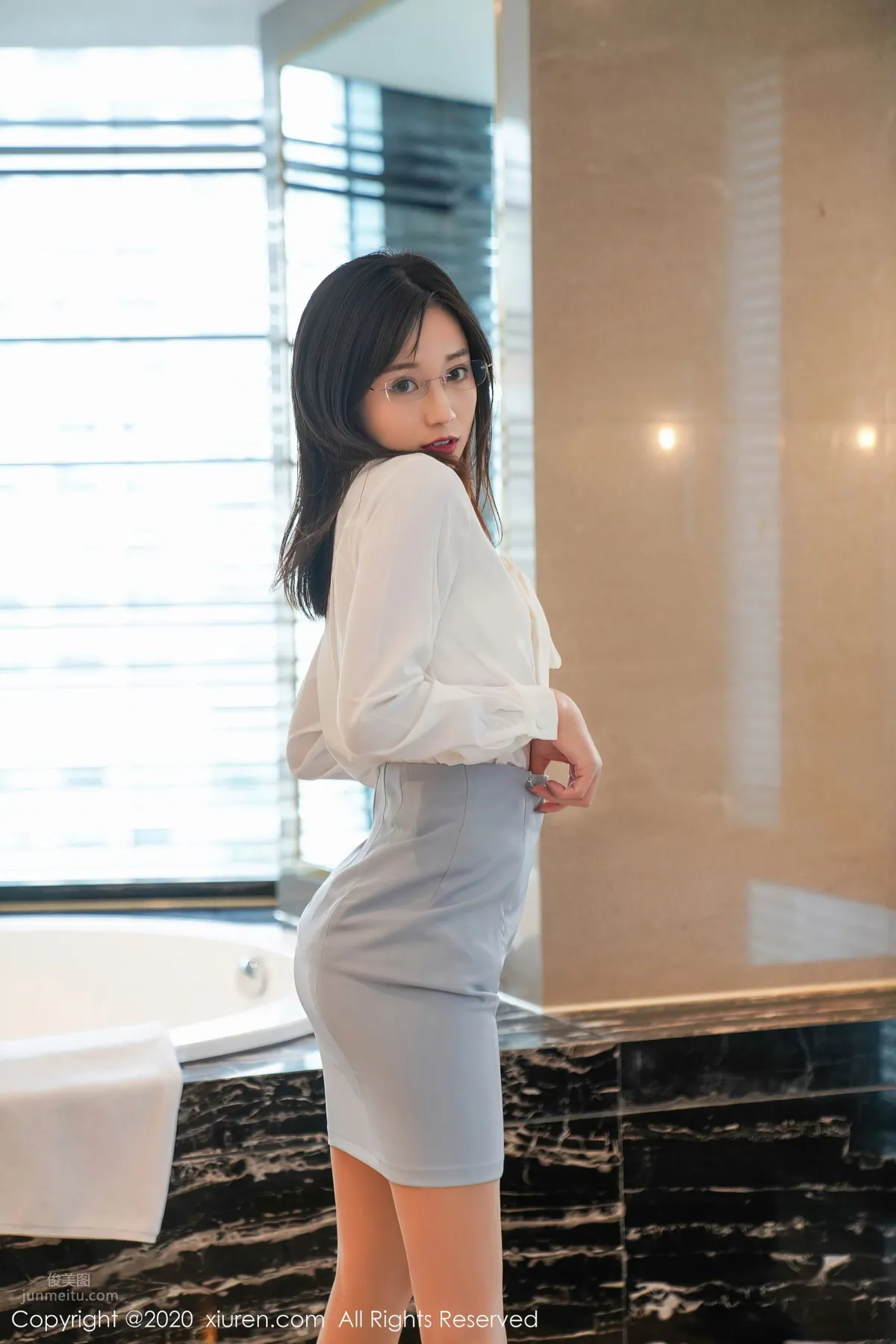 [XiuRen] 2020.11.26 No.2825 倉井優香 21