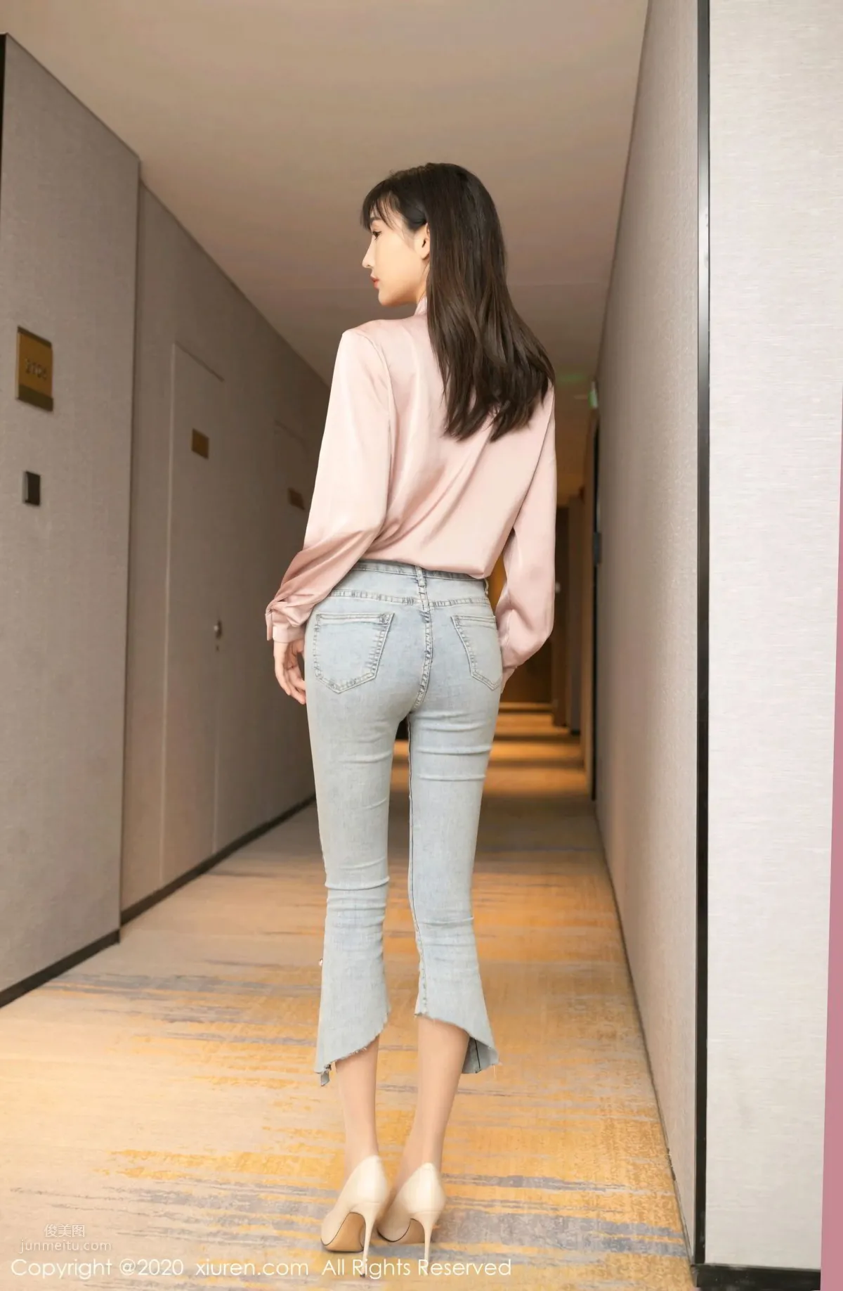 [XiuRen] 2020.12.29 No.2955 陸萱萱 45
