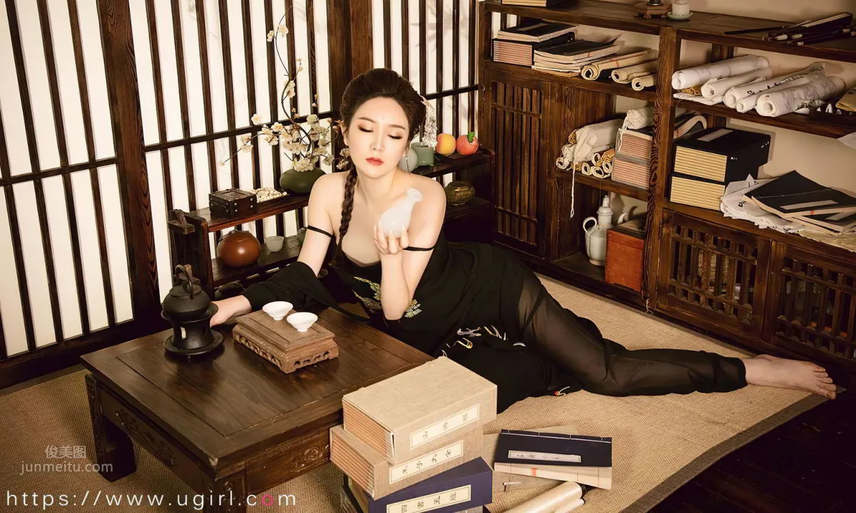 Jin Zilin Bright and Beautiful, Night Meeting in Neon Dress photo 31