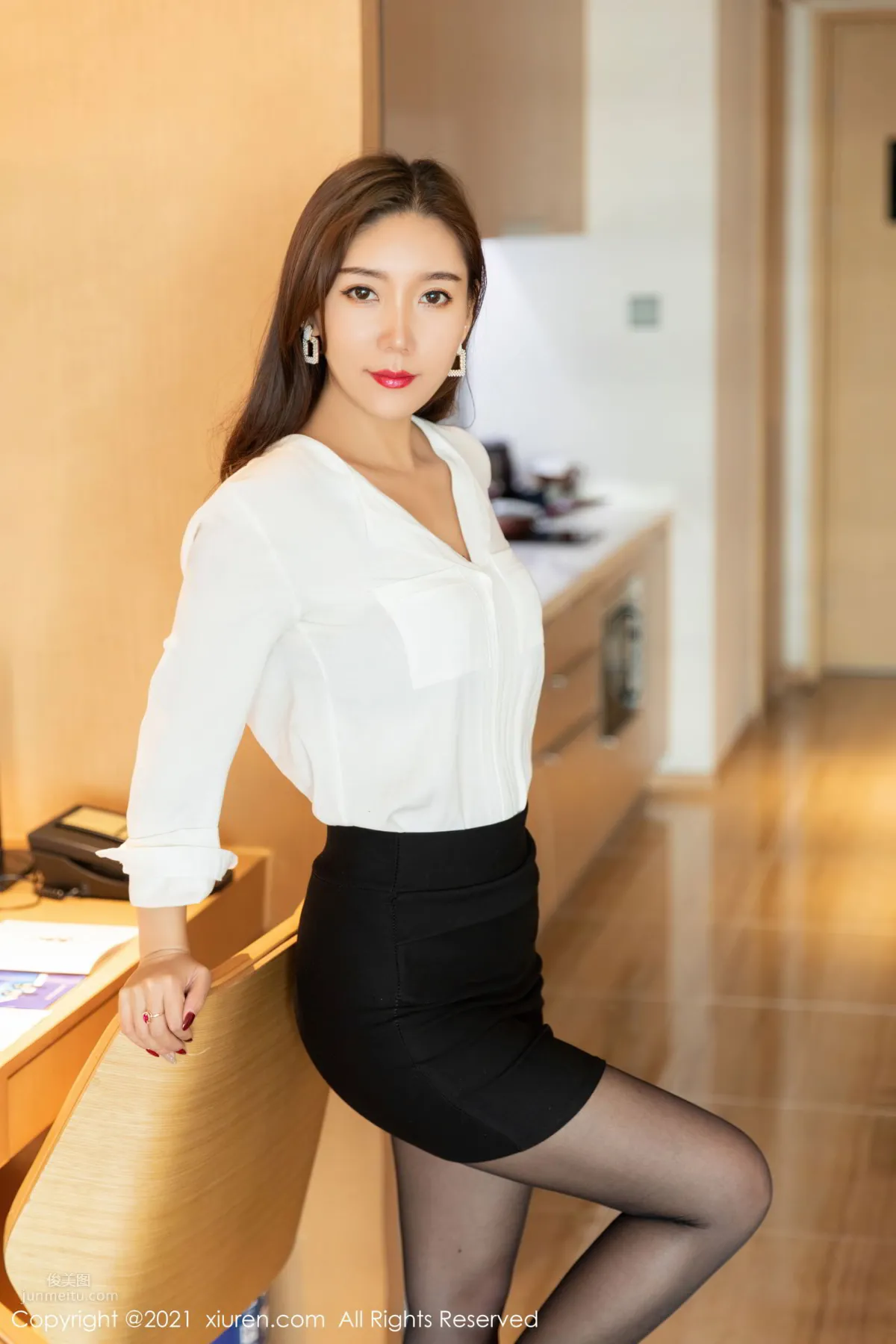 [XiuRen] 2021.01.27 No.3049 艾靜香 7