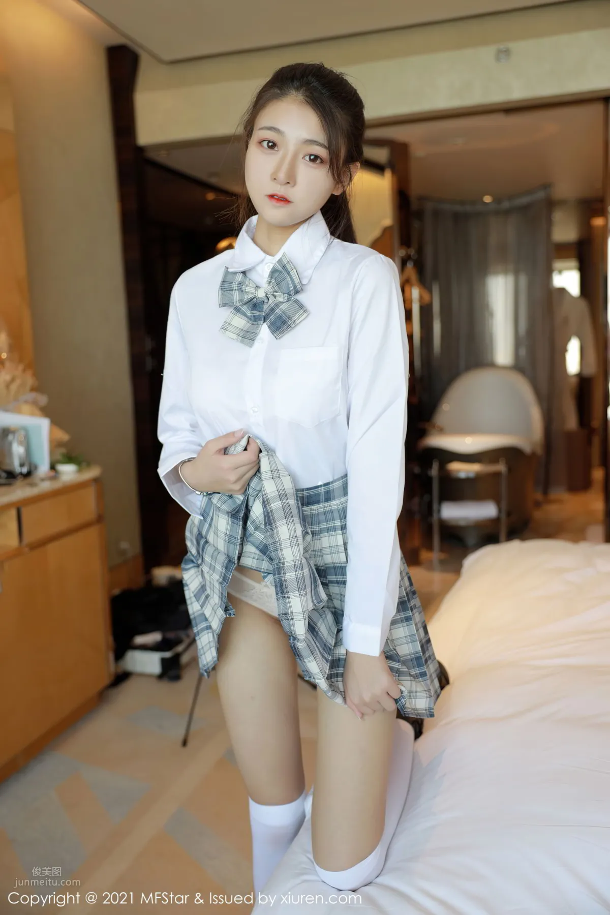 [MFStar] 2021.01.27 VOL.448 Laura Su Yutong photo 16