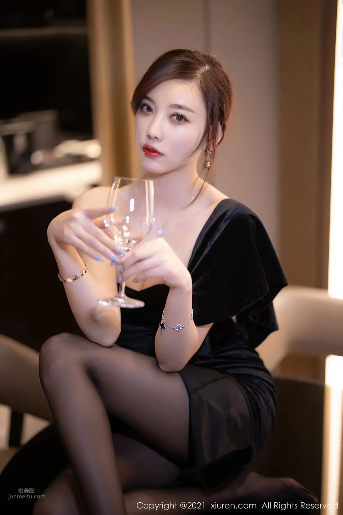 [XiuRen] 2021.03.09 No.3184 Yang Chenchen sugar photo 31