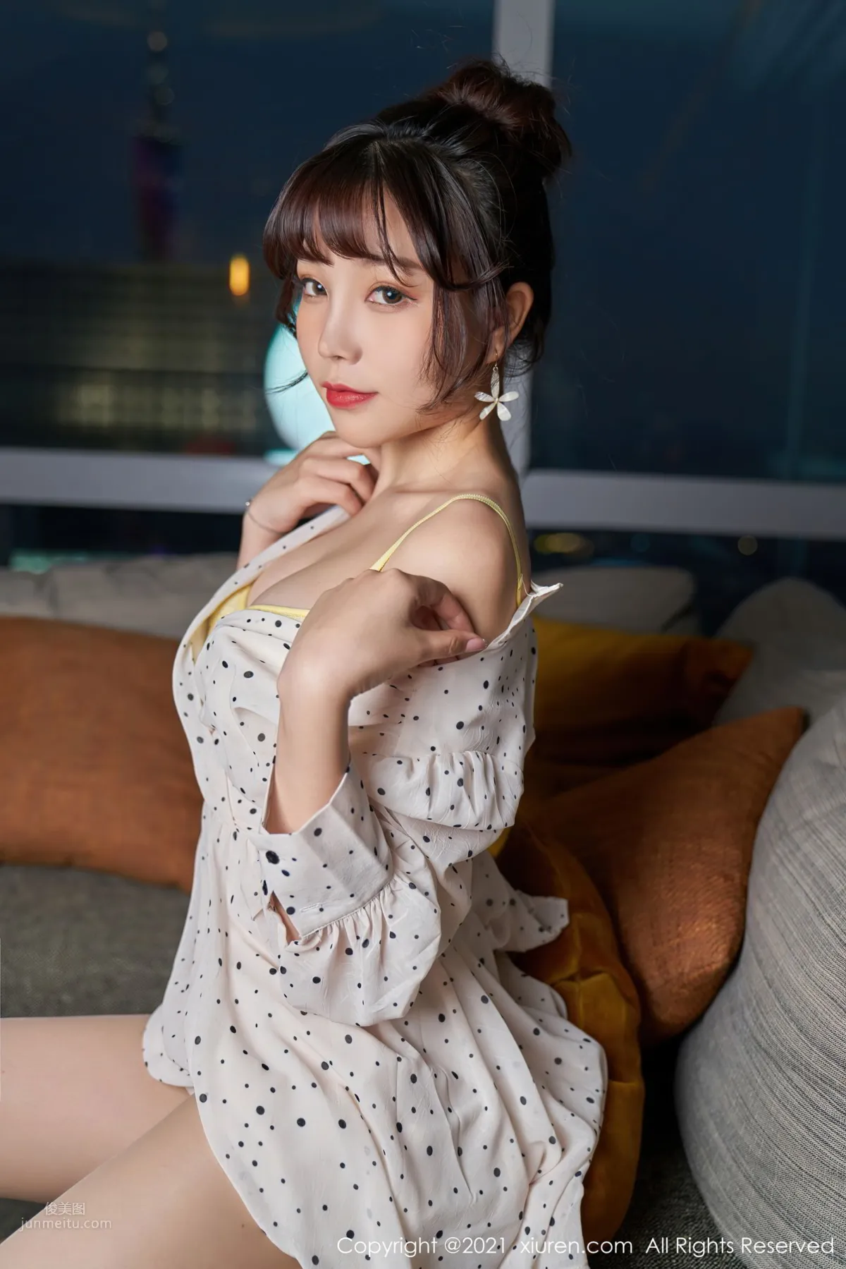 [XiuRen] 2021.02.26 No.3145 芝芝Booty 34