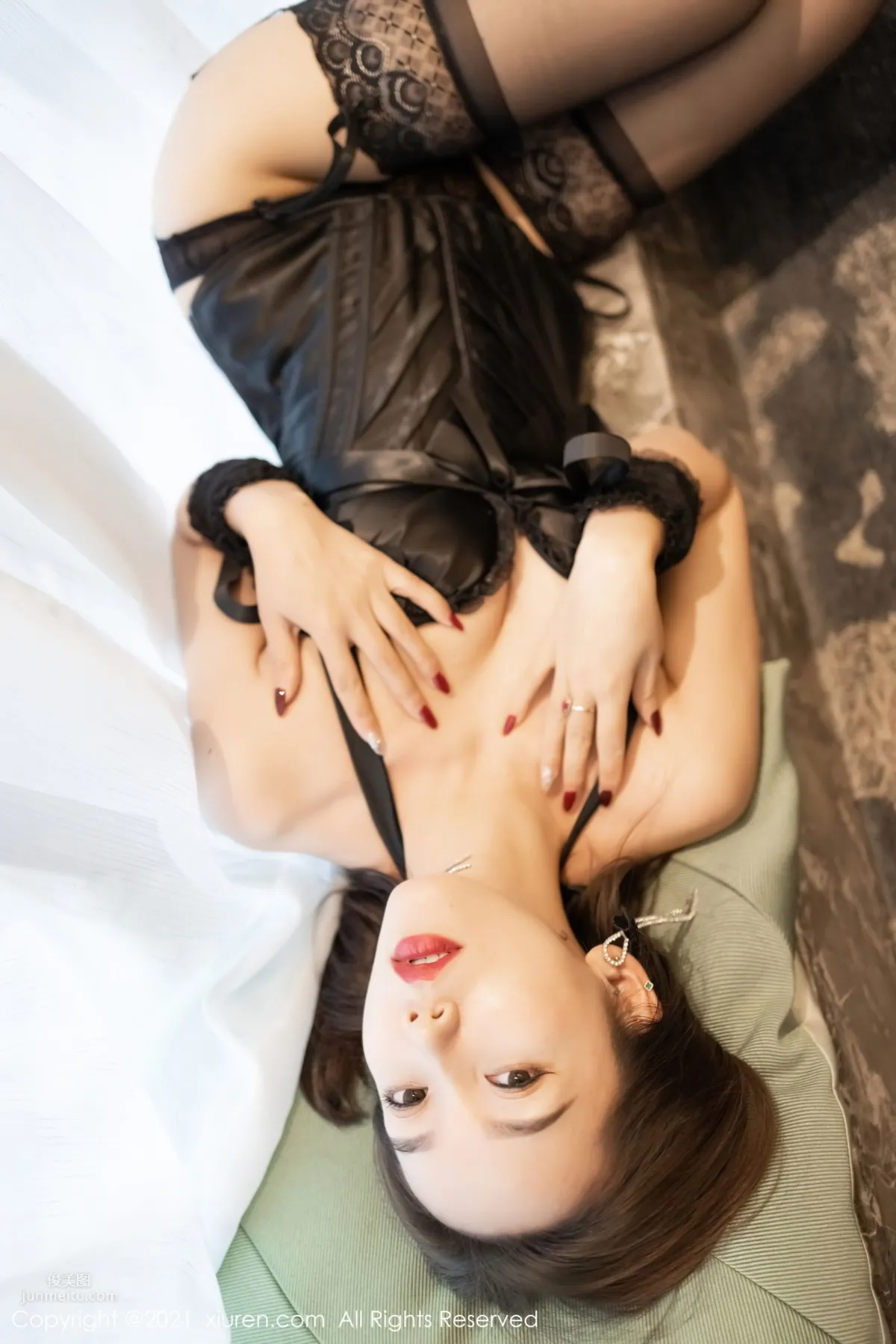 [XiuRen] 2021.02.22 No.3118 艾靜香 21