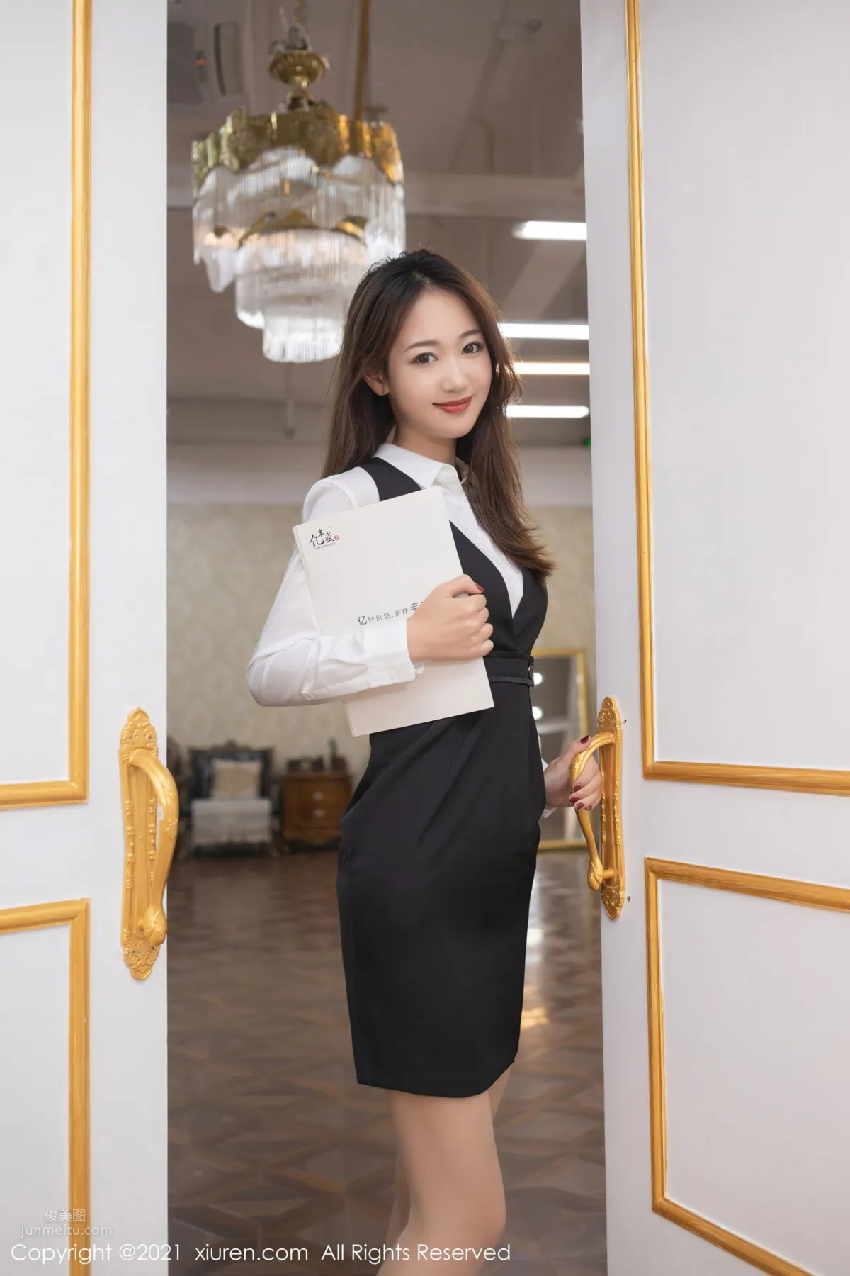 [XiuRen] 2021.03.18 VOL.3219 唐安琪 2