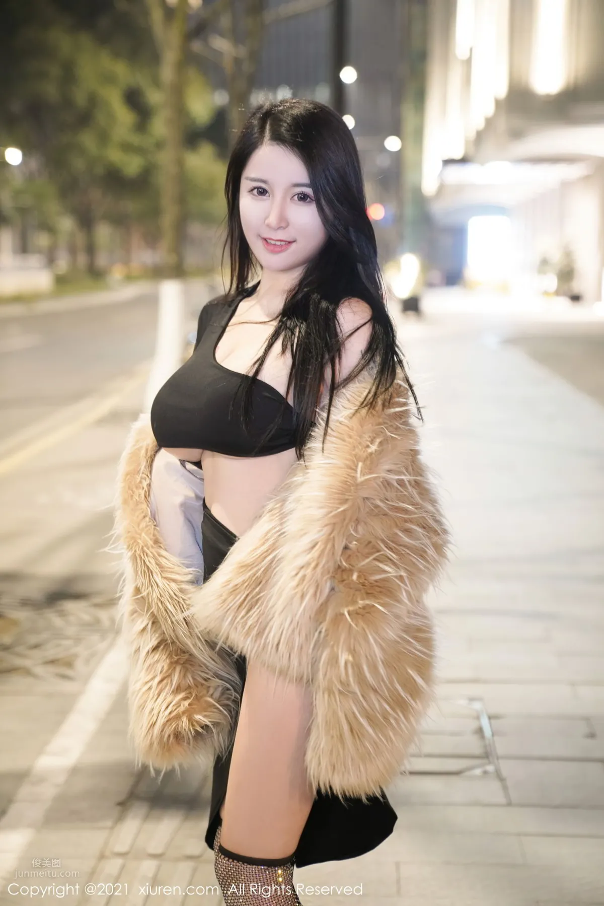 [XiuRen] 2021.03.19 VOL.3222 美七Mia 47