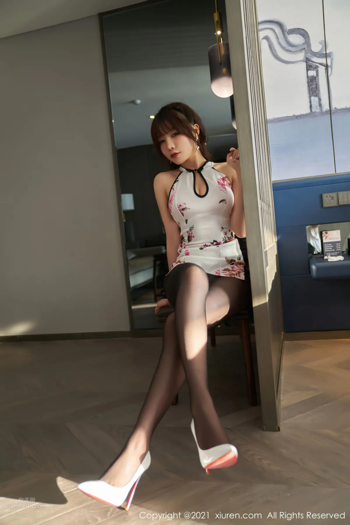 [XiuRen] 2021.03.08 No.3175 芝芝Booty 18