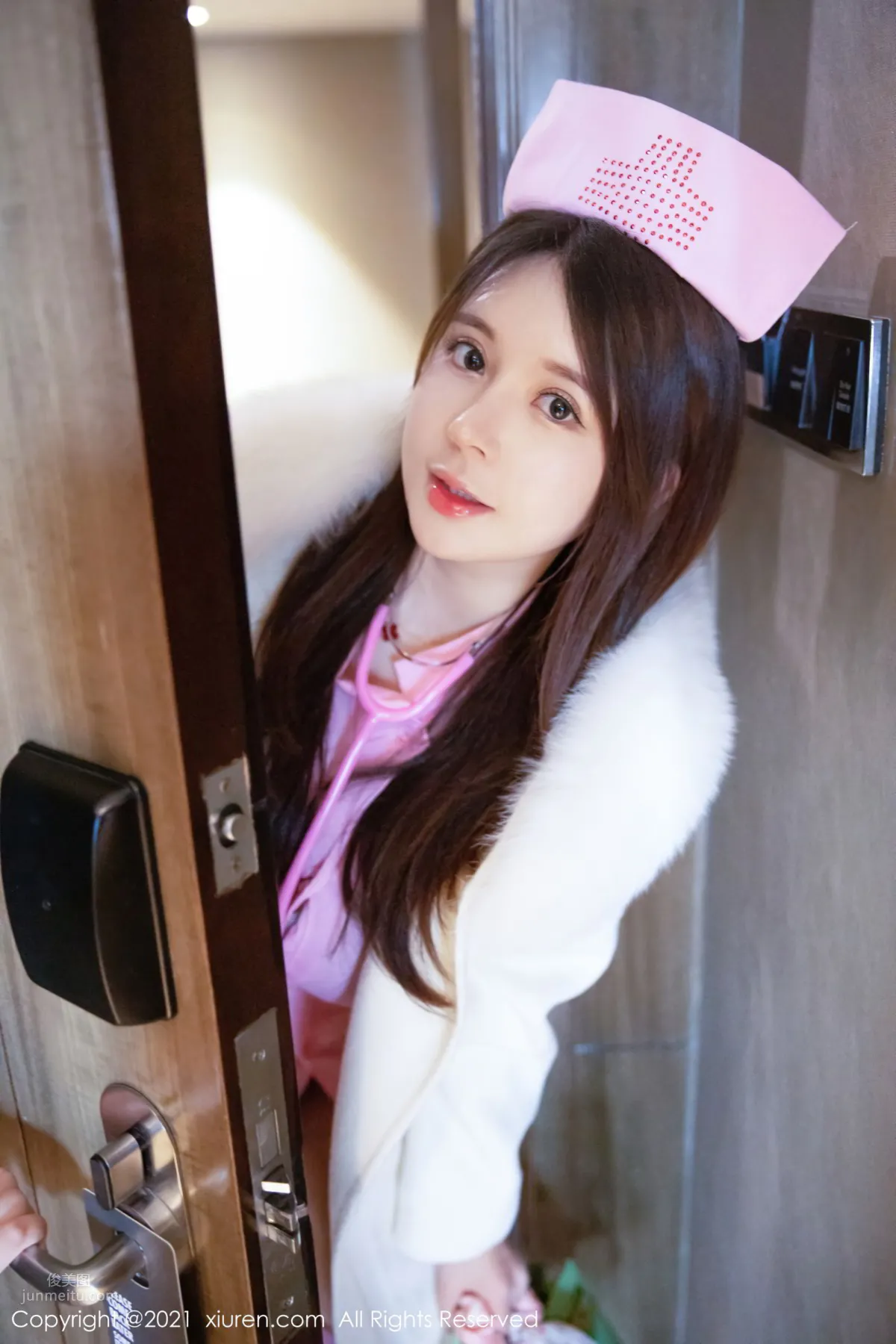 [XiuRen] 2021.02.26 No.3143 奶油妹妹 1