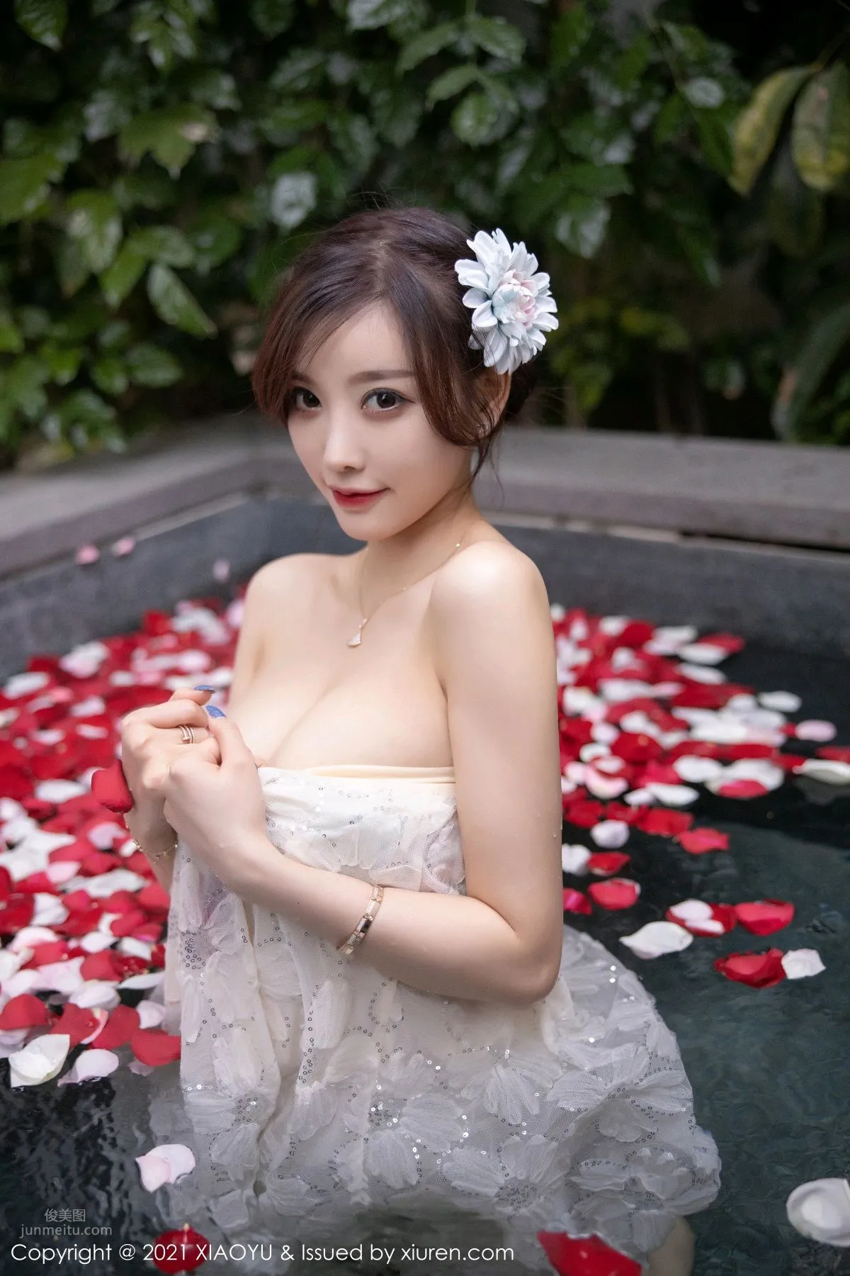 [XIAOYU] 2021.05.14 VOL.528 杨晨晨Yome 花瓣浴_20