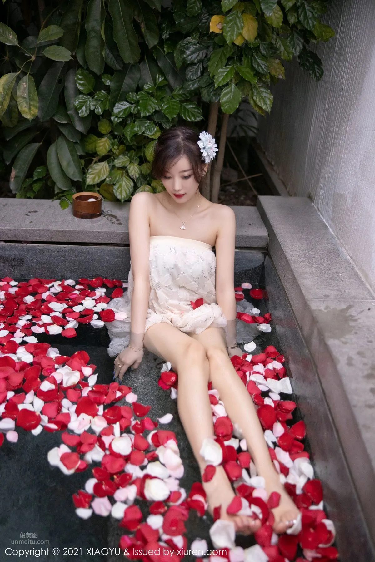 [XIAOYU] 2021.05.14 VOL.528 杨晨晨Yome 花瓣浴_12