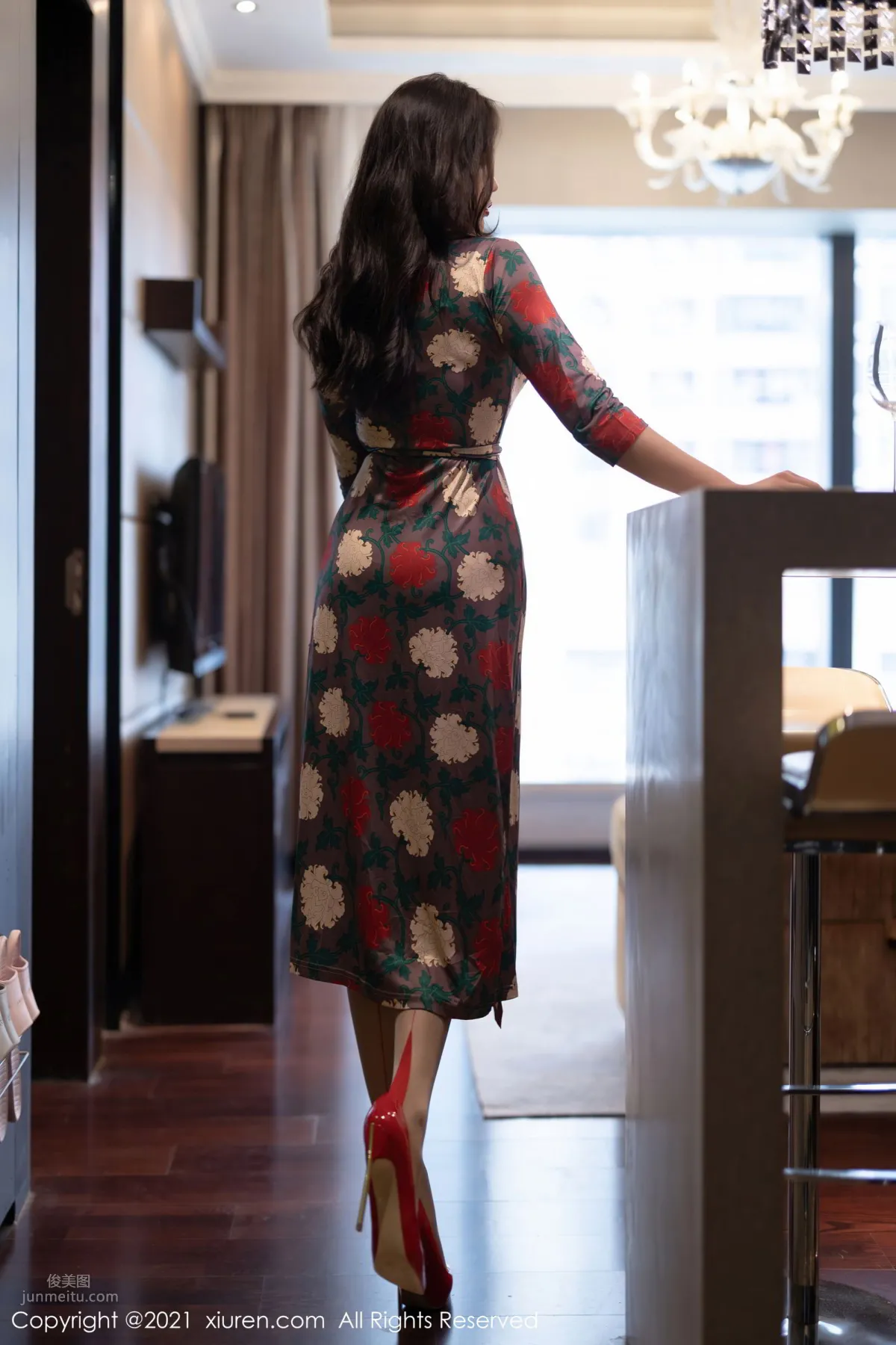 Cold and Beautiful Nabi, Gorgeous and Elegant Long Dress photo 12