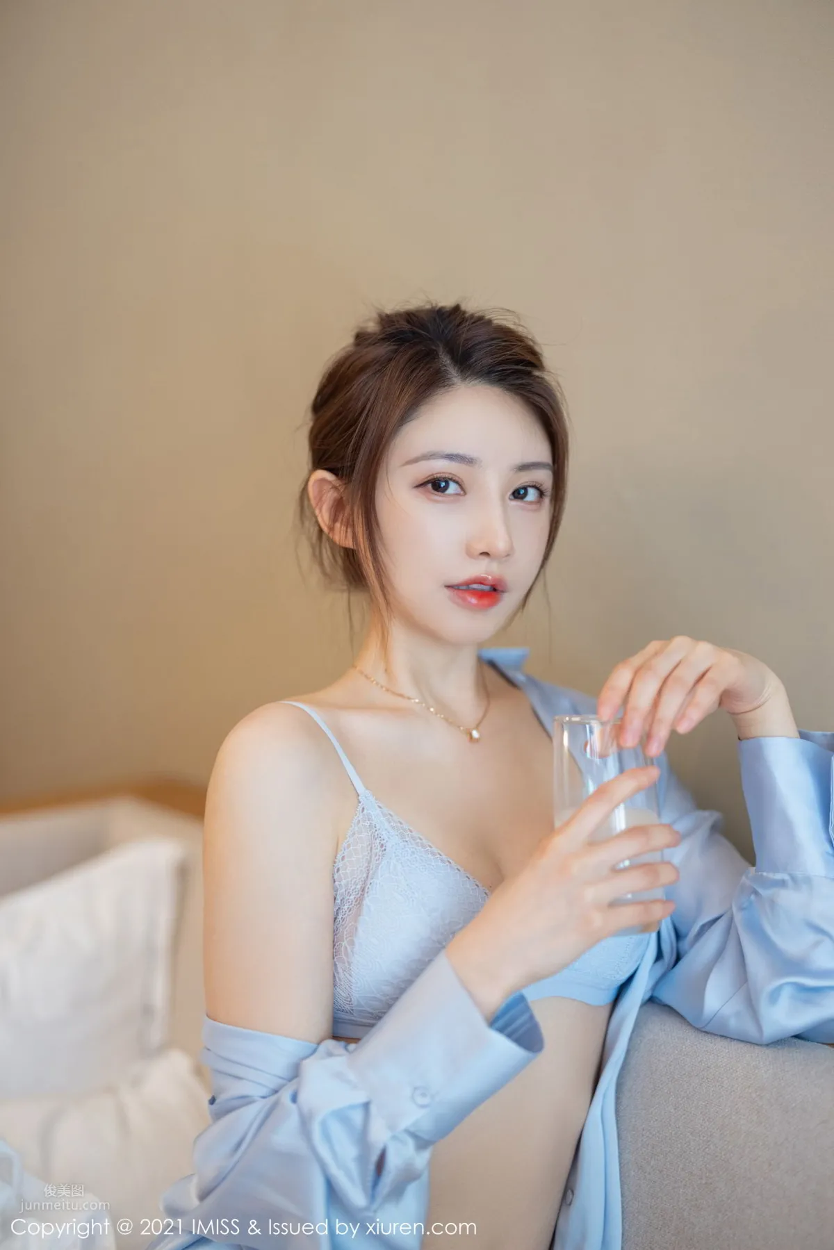 Liu Yining: IMISS photo 21