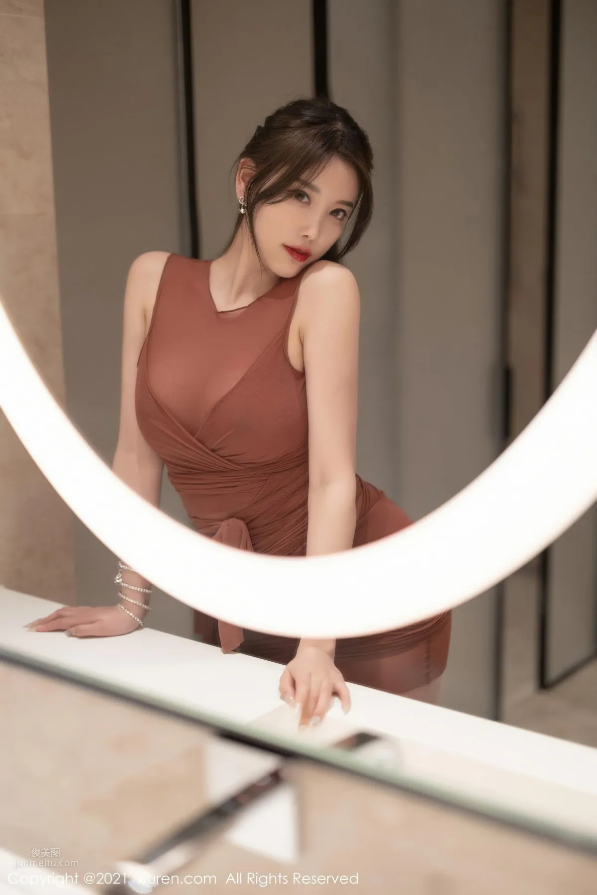 你的情人杨晨晨 别出心裁牛奶设计_3