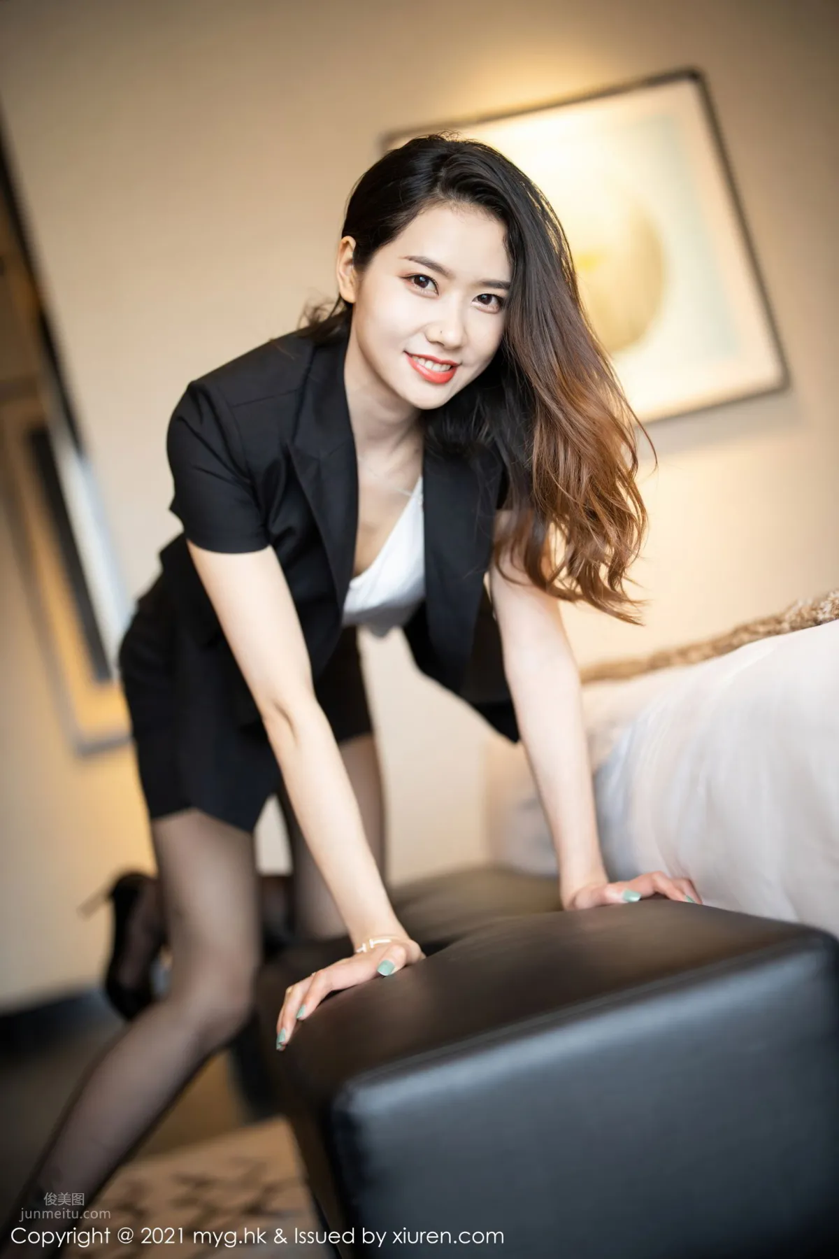 Bony Beauty Fang Zixuan, Elegant and Varied Professional Wear photo 19