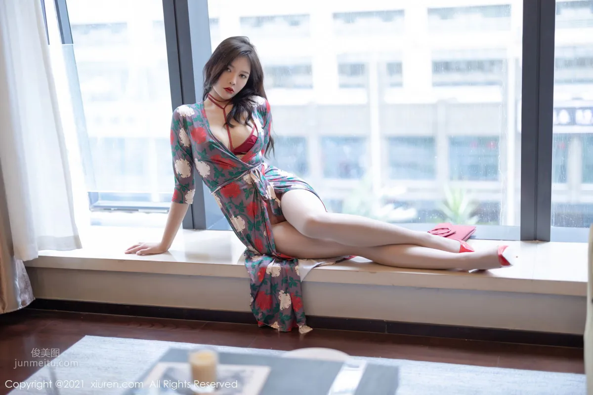 Cold and Beautiful Nabi, Gorgeous and Elegant Long Dress photo 30