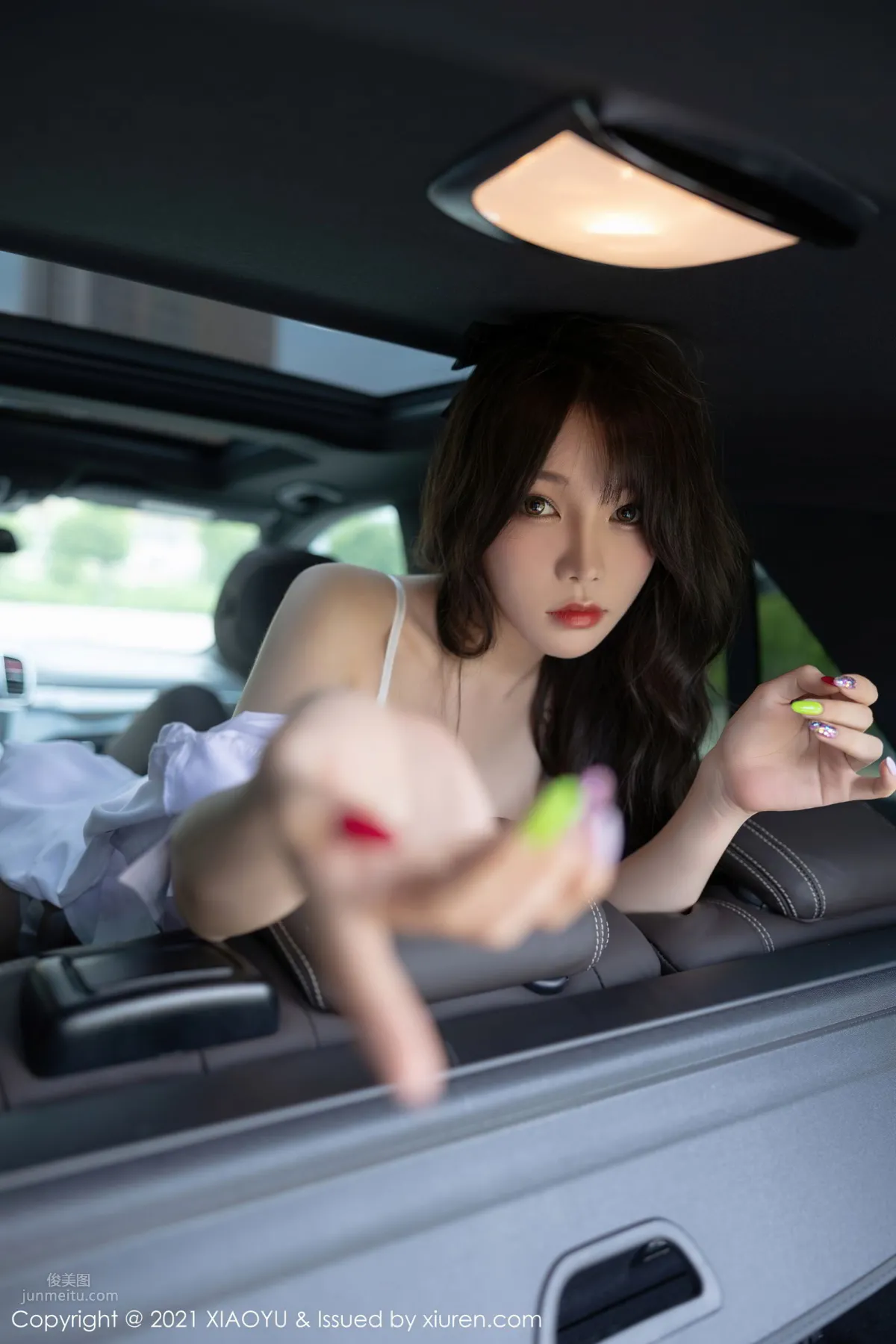 Luxury Car Beauty Zhizhi Booty, Dream of Countless Men photo 28