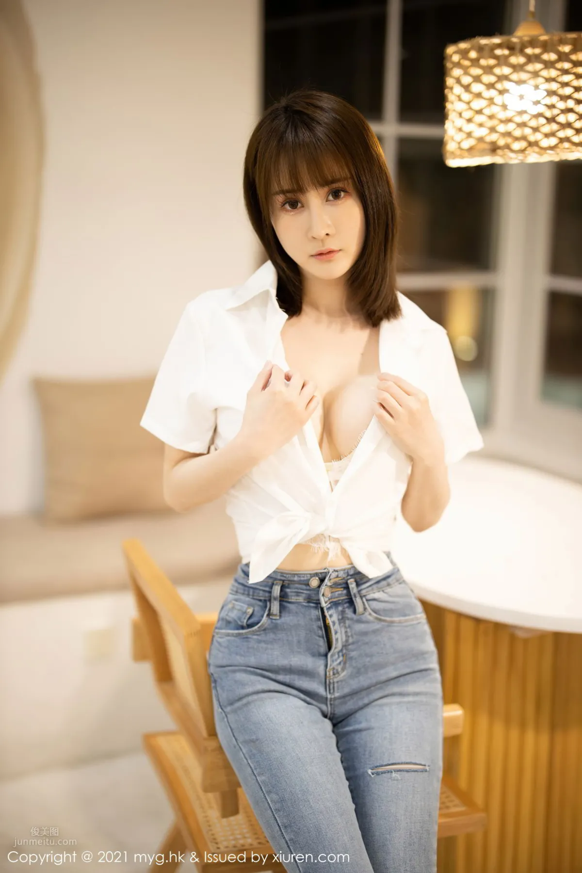 Cai Wenyu Jiangsu-Zhejiang-Shanghai Travel Shoot, Classic White Shirt and Jeans photo 32