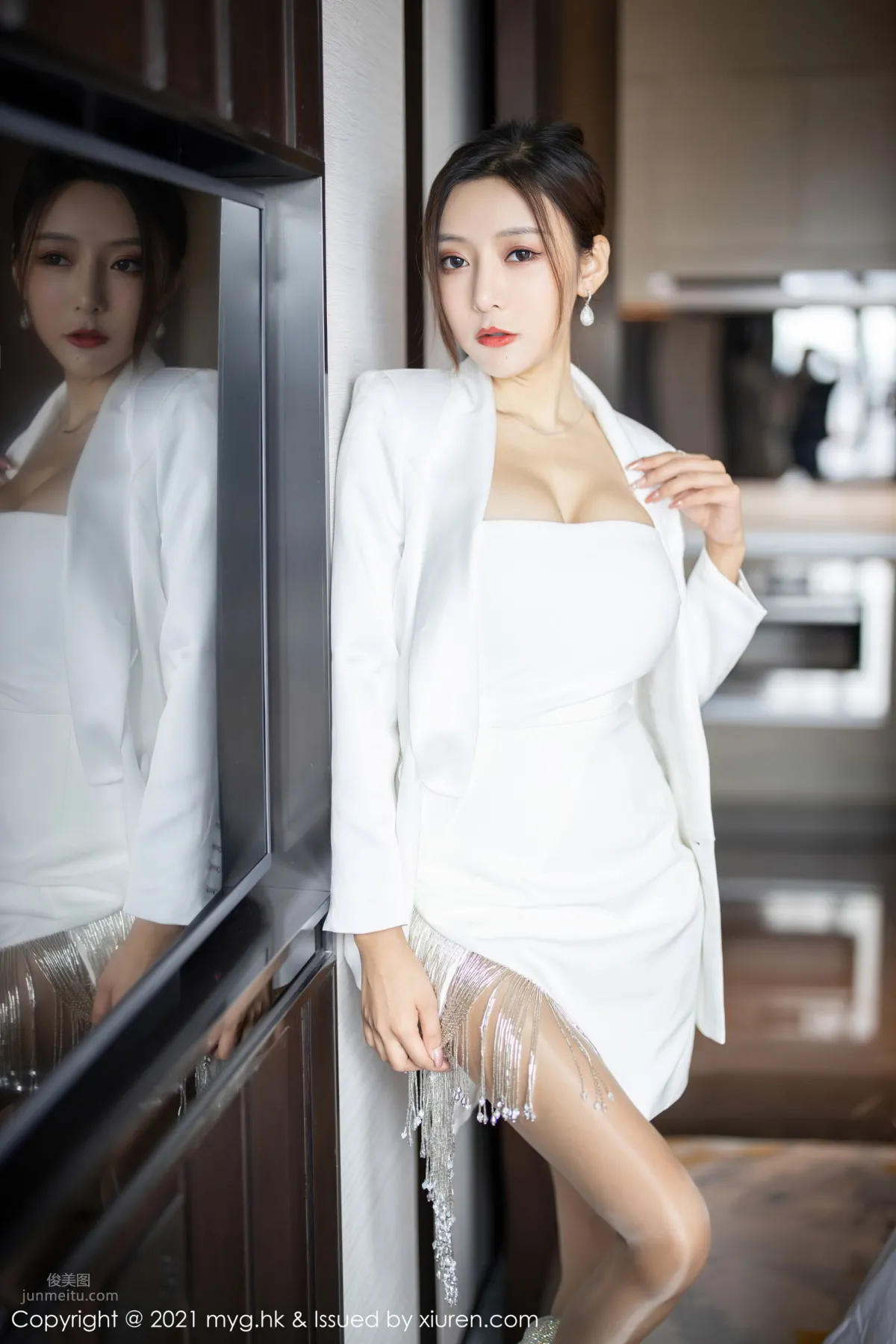 Yanni Wang: MyGirl photo 3