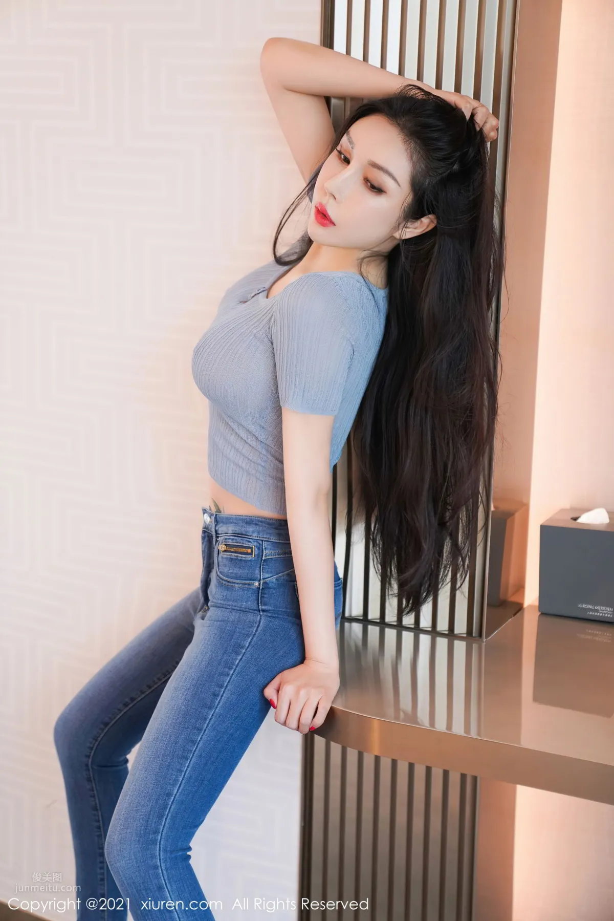 Hot Beauty Tian Bingbing, Light Sheer Clothing and Jeans photo 19