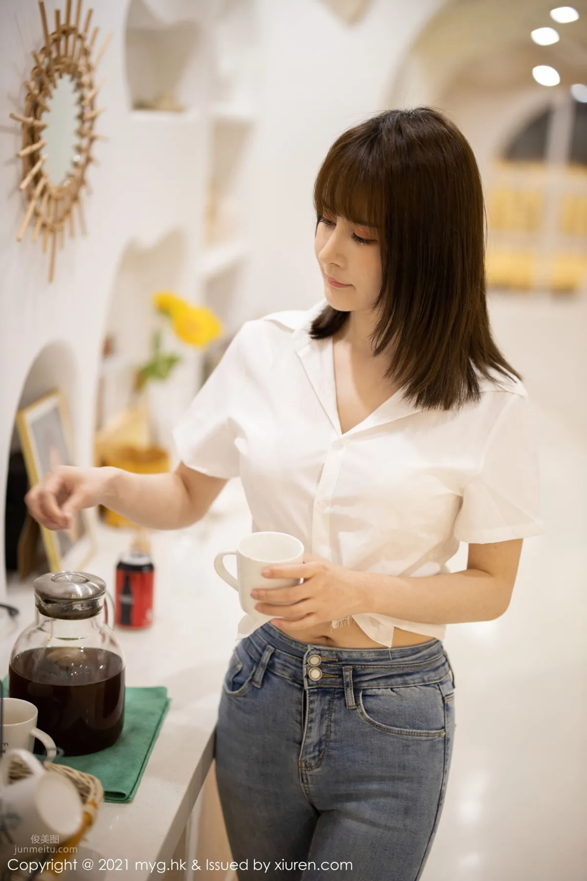 Cai Wenyu Jiangsu-Zhejiang-Shanghai Travel Shoot, Classic White Shirt and Jeans photo 11