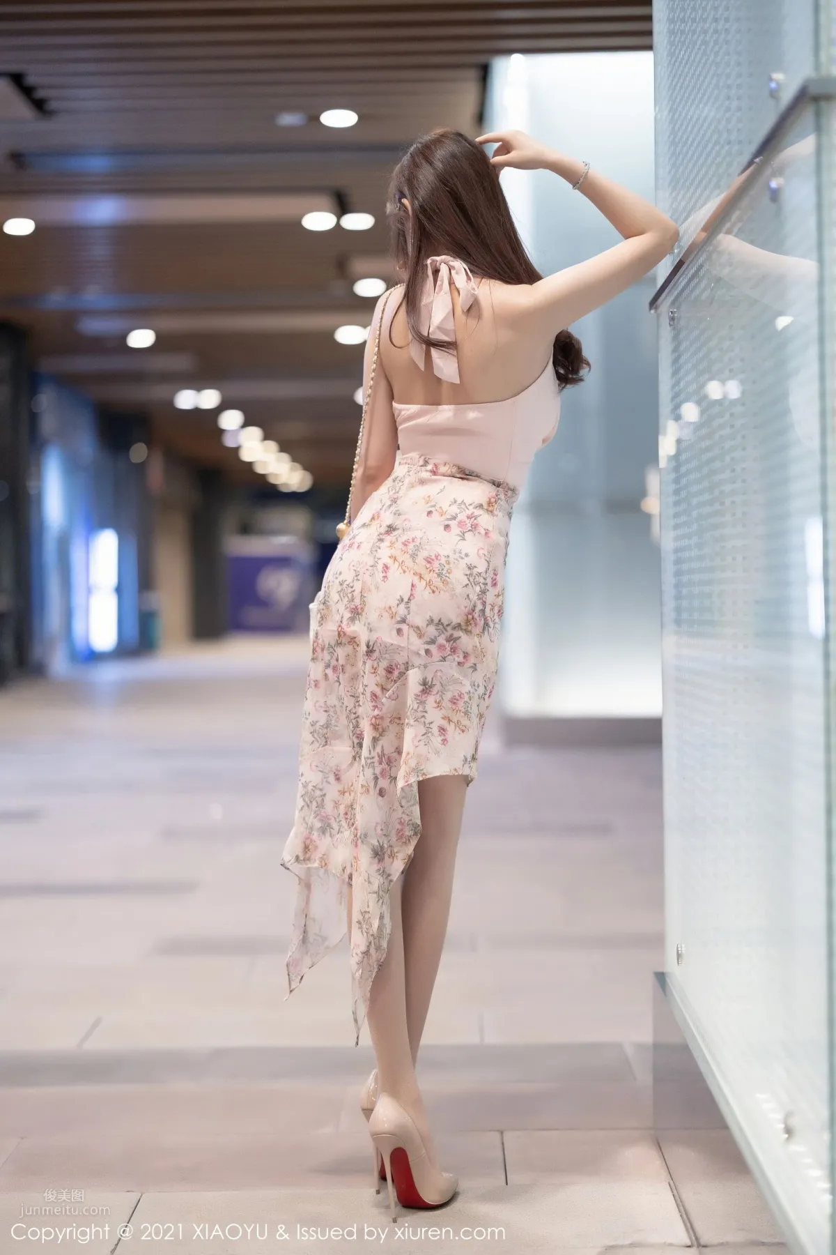 Yang Chenchen: XIAOYU Vol. 572 photo 3