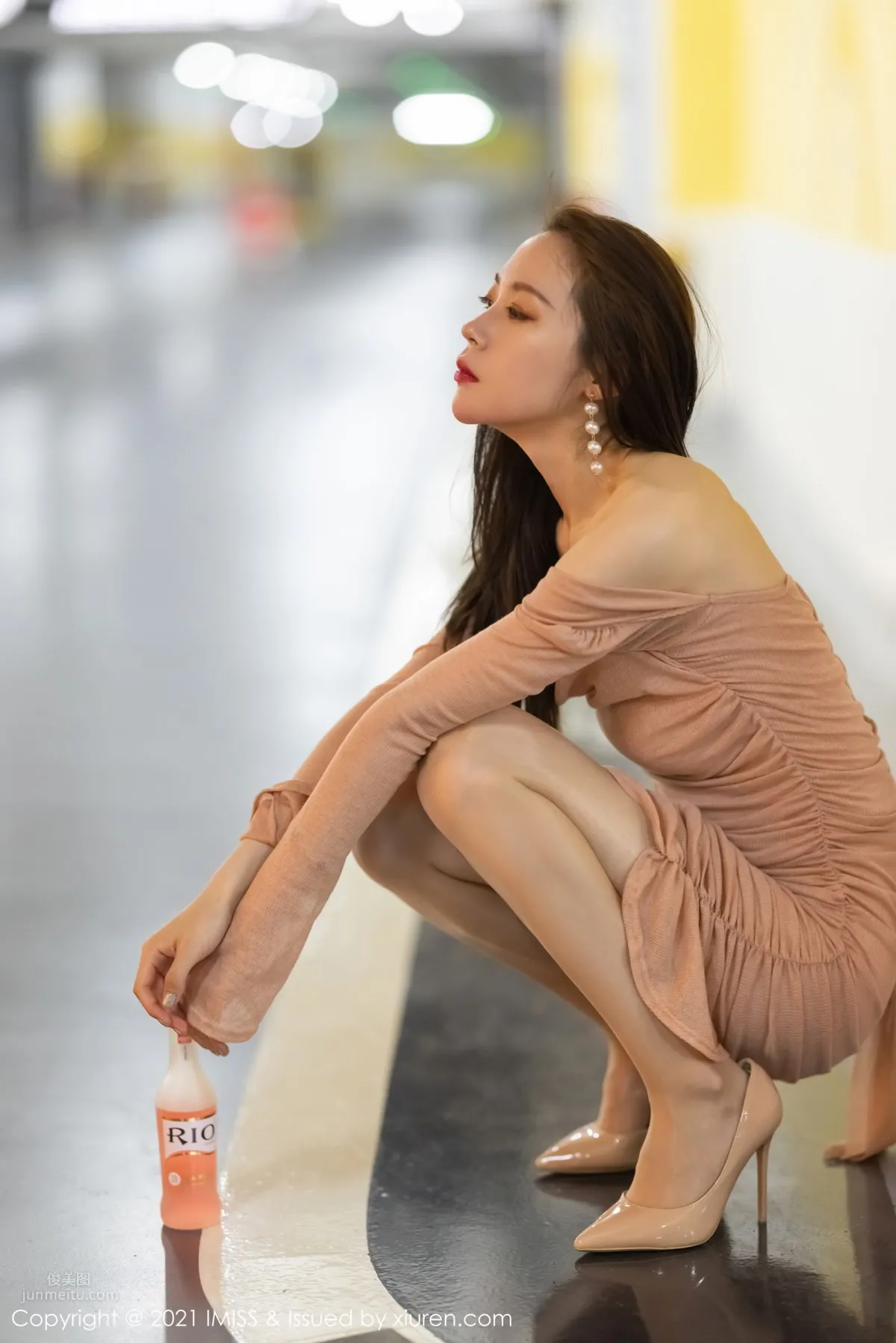 Meng Xinyue: IMISS photo 15