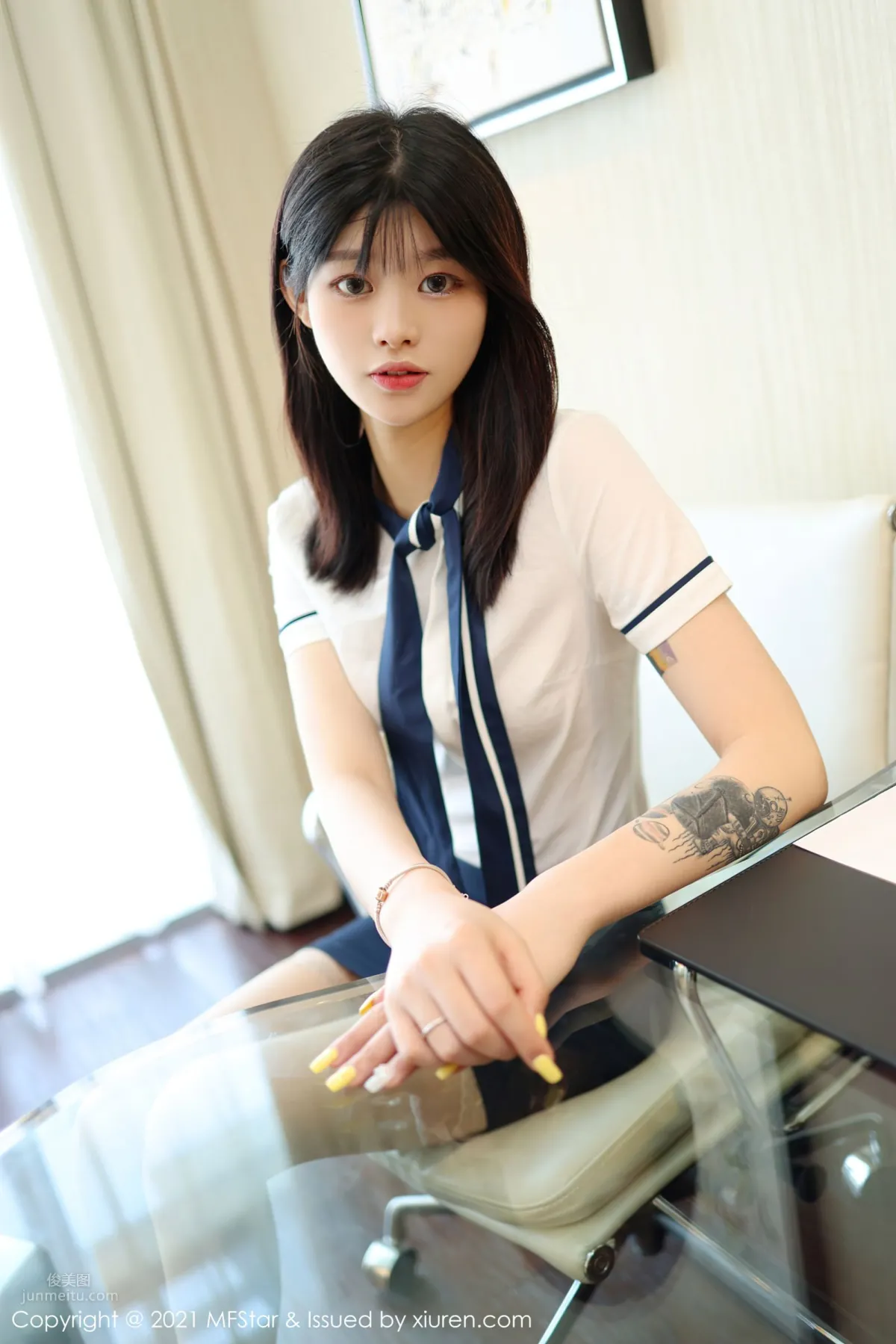 77qiqi: MFStar photo 6