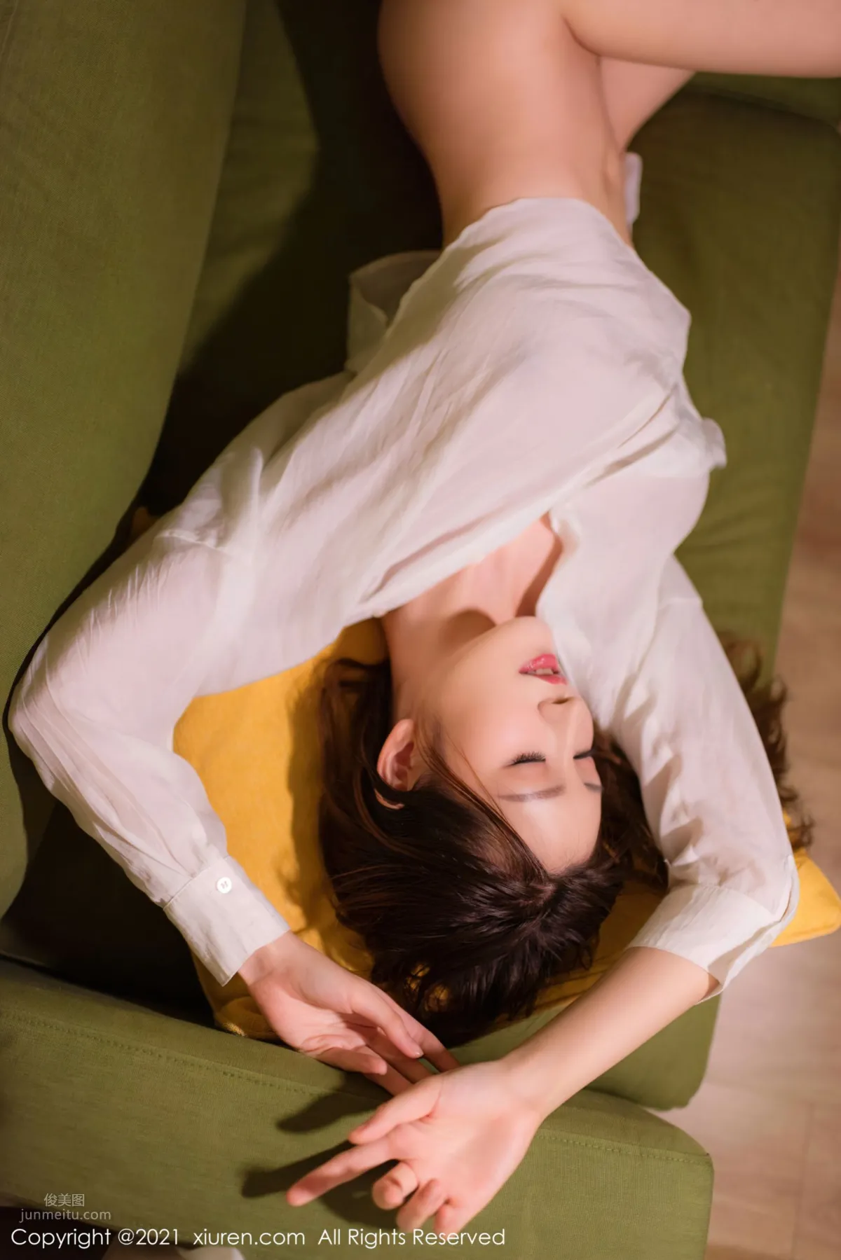 Otaku Goddess Shen Mengyao Lazily Lying on the Sofa photo 28