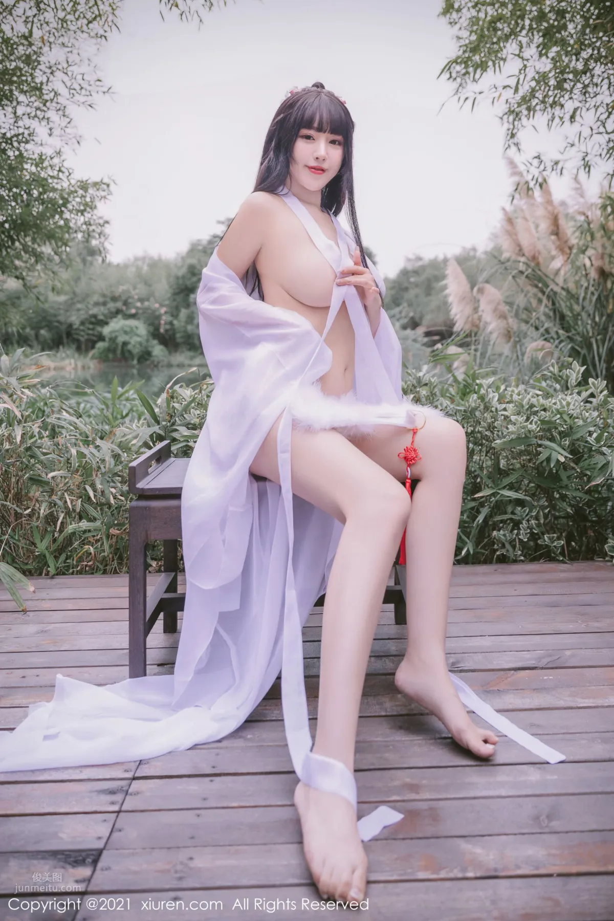 Pure and Charming Zhu Ke'er, Sheer Fabric Ancient Style Outdoor Shoot Series photo 50