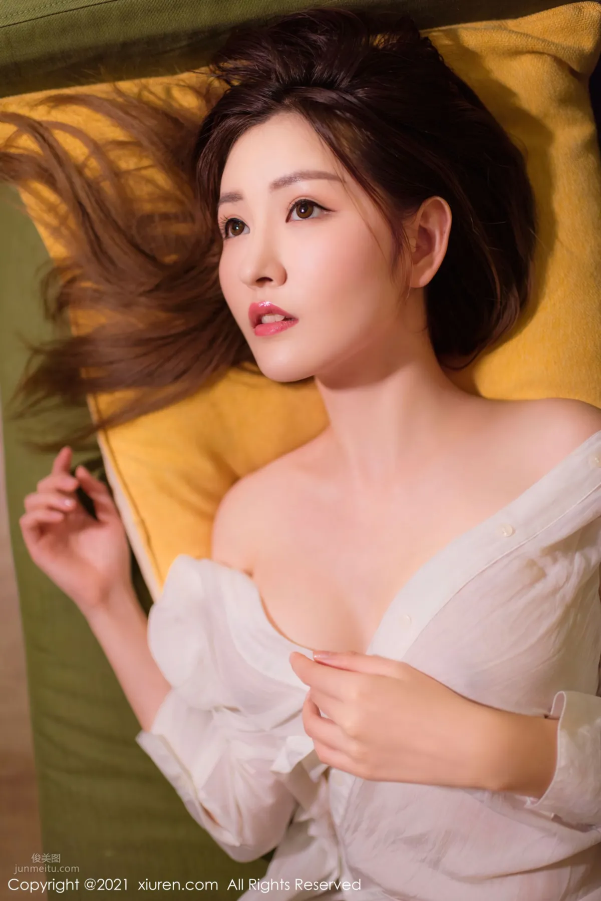 Otaku Goddess Shen Mengyao Lazily Lying on the Sofa photo 26