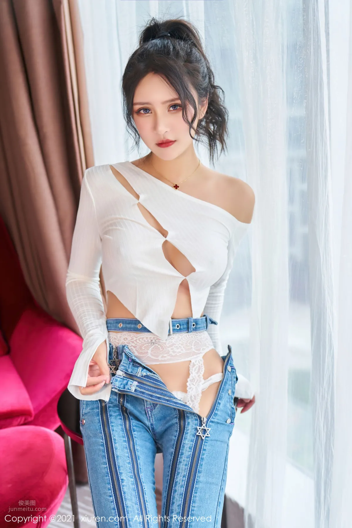Bright and Charming Emily Yin Fei, Unique Charm of Jeans photo 9