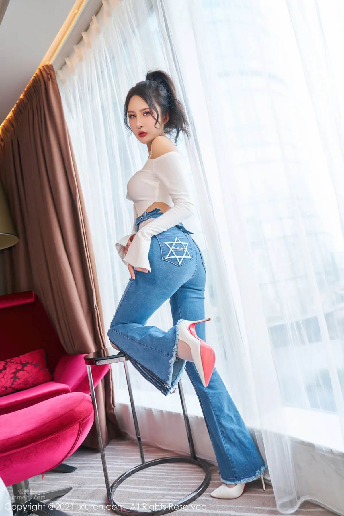 Bright and Charming Emily Yin Fei, Unique Charm of Jeans photo 7