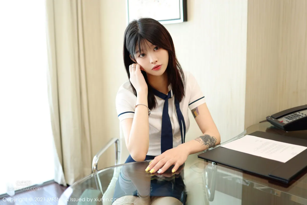 77qiqi: MFStar photo 7