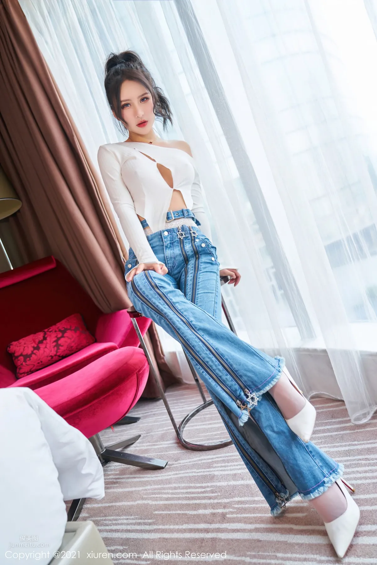 Bright and Charming Emily Yin Fei, Unique Charm of Jeans photo 6