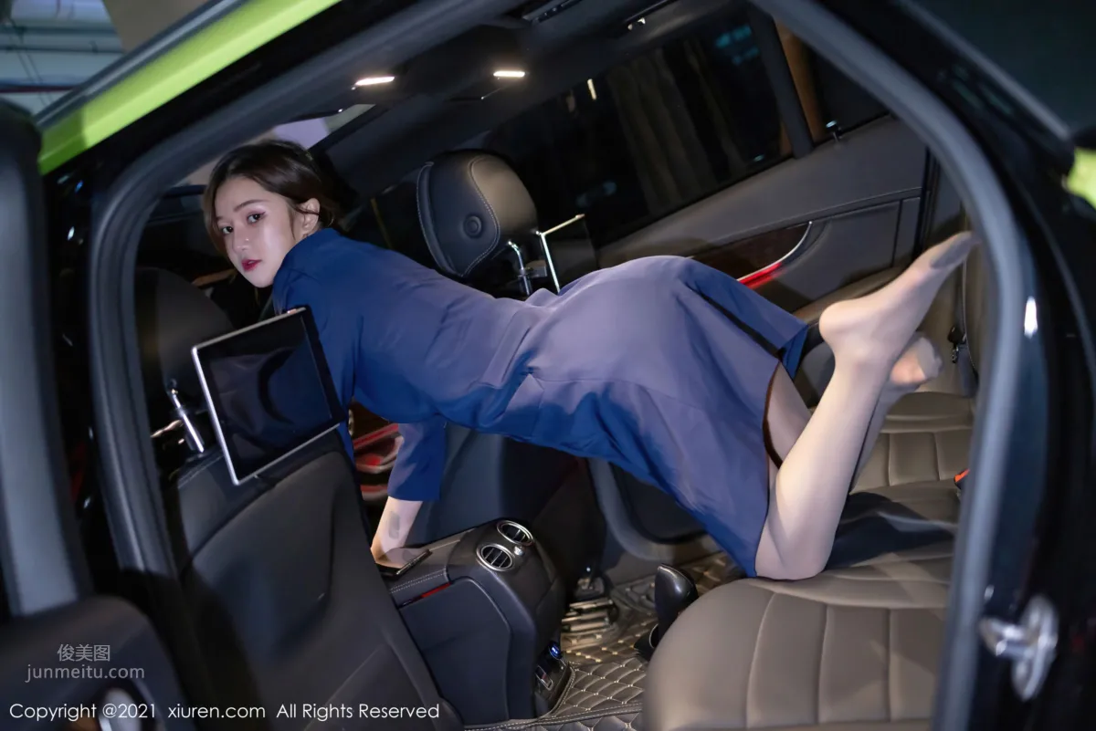 職業空姐文芮jeninfer 曼妙婀娜的苗條身段 18