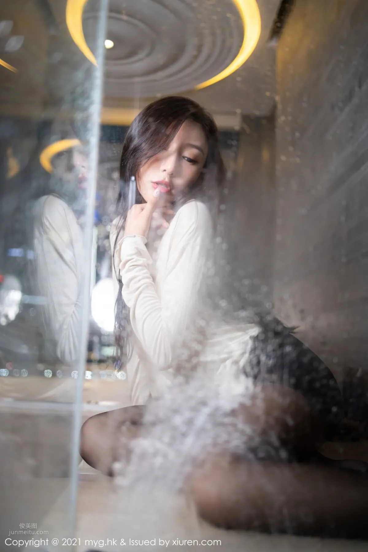 Wet Goddess Yanni Wang, Bathroom Petal Bath Series photo 35