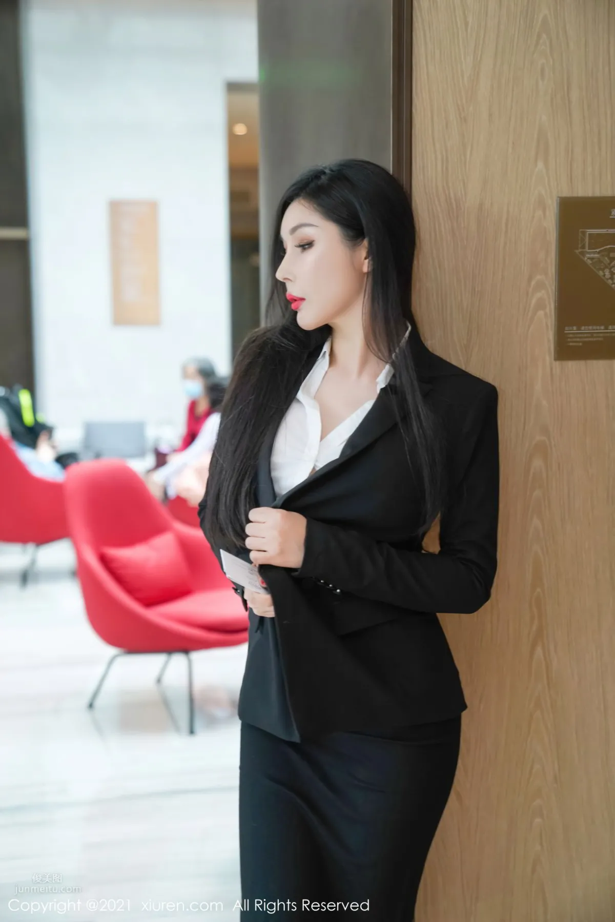 Workplace Manager Tian Bingbing, Exquisite Lingerie Shows Charm photo 11